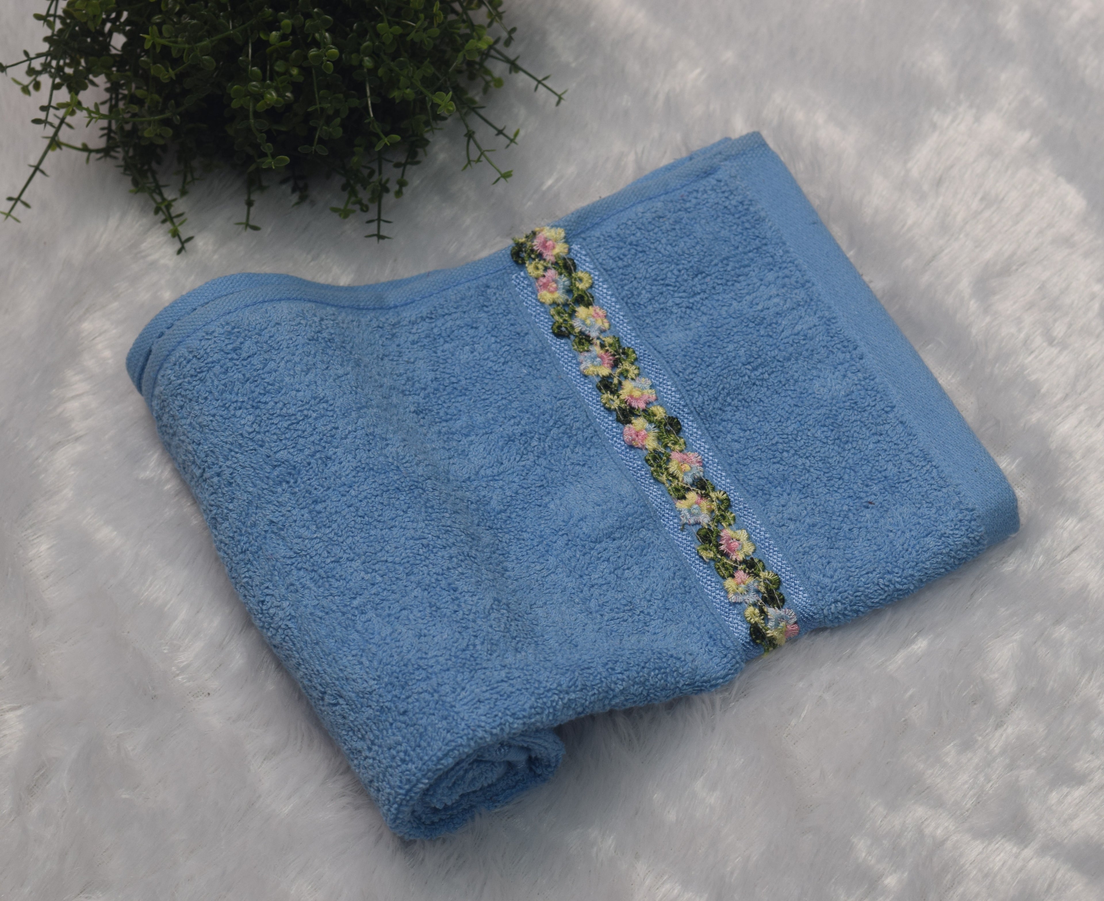 Soft Blue Turkish Hand Towel with Floral Border – 16 x 22 Inches