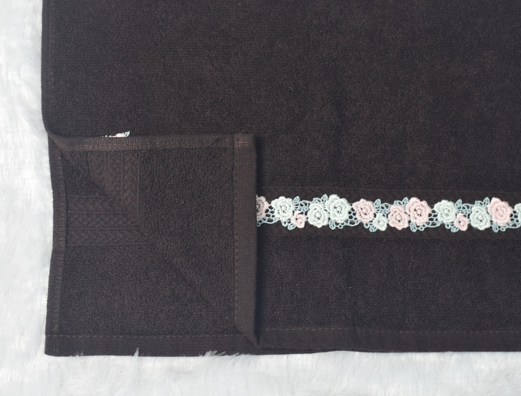 Turkey Hand Towel 16x22 with Elegant Floral Lace Border – Black