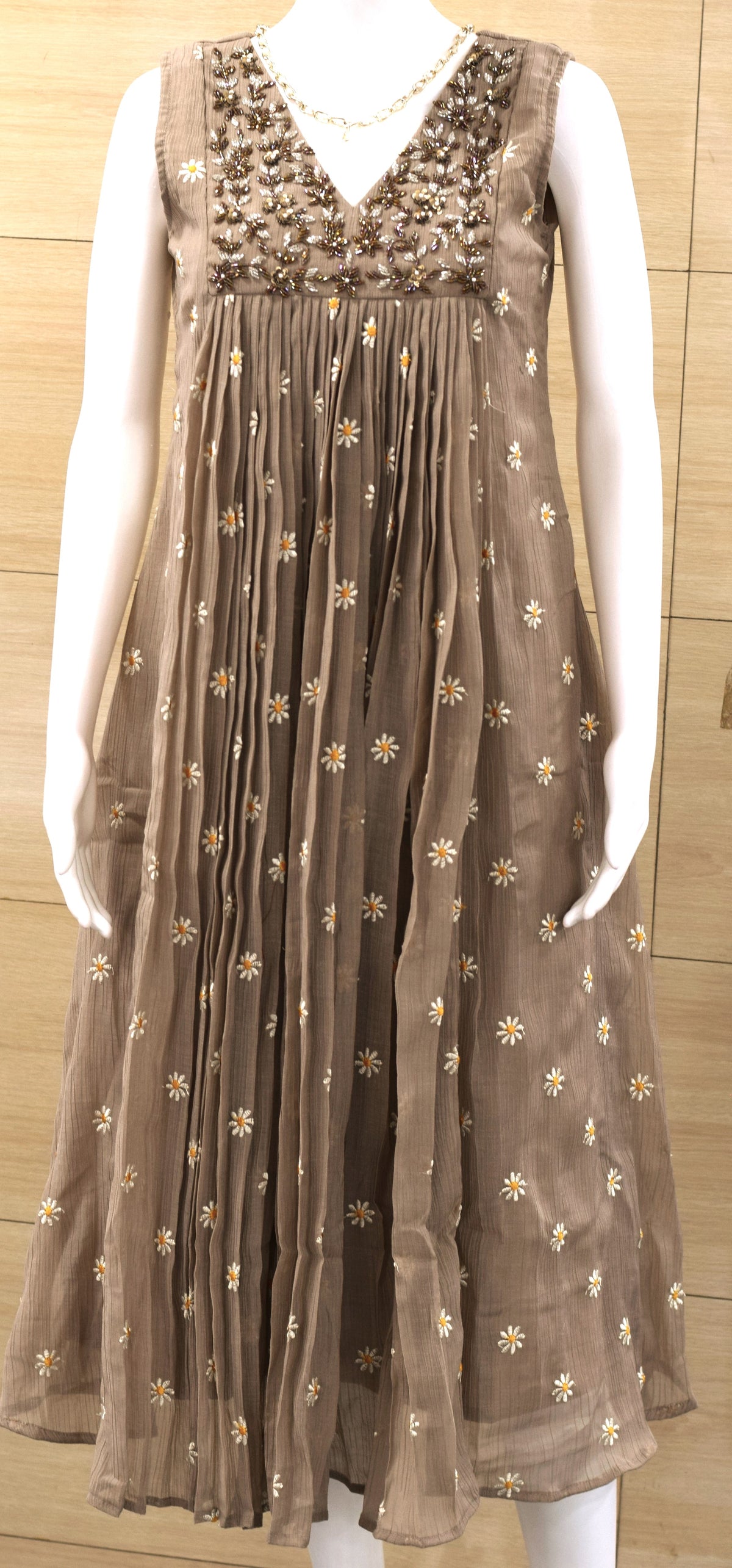 Women’s Embroidered Mul Chiffon Long Top with Sleeves – Elegant Floral Design