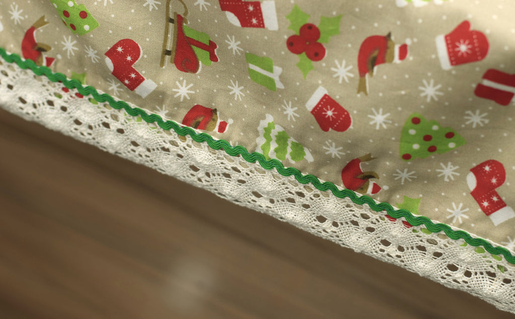 Christmas Printed Table Cloth with Decorative Lace Border | 295 × – Nushio by Pulpel