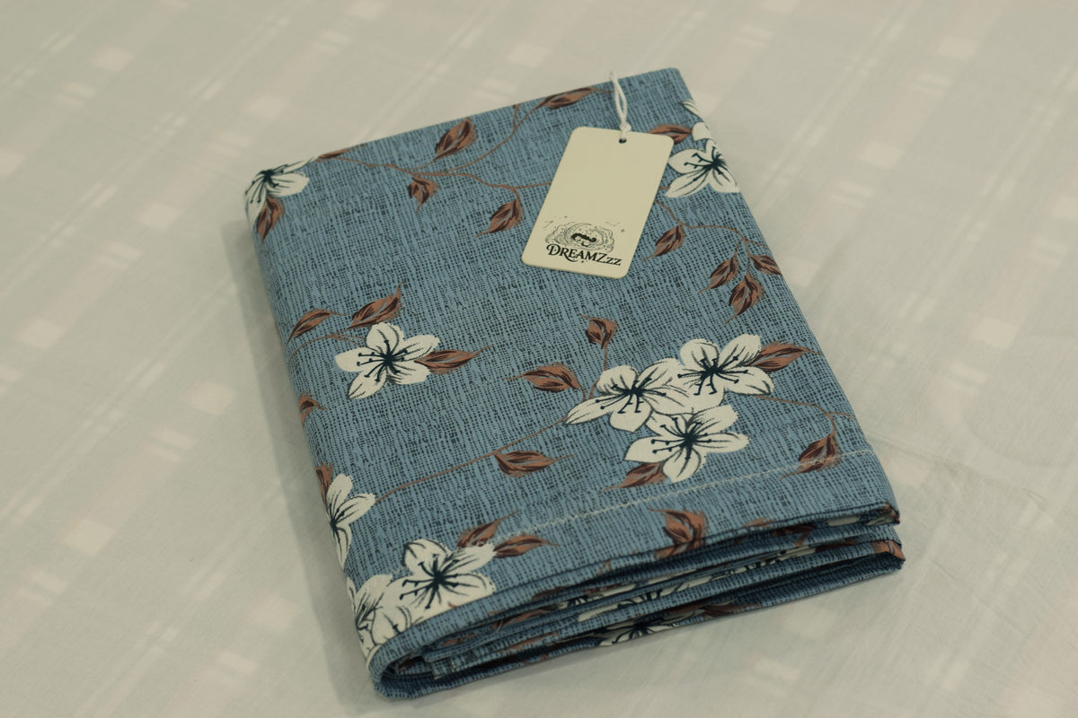 Queen Size Cotton Blend Floral Printed Bedsheet – Blue