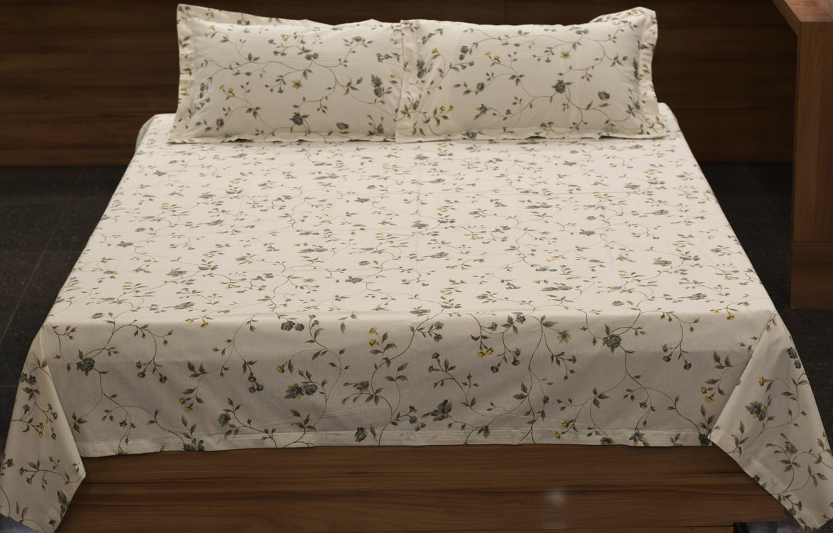 queen Size Cotton Blend Floral Printed Bedsheet – 90 × 100 Inches