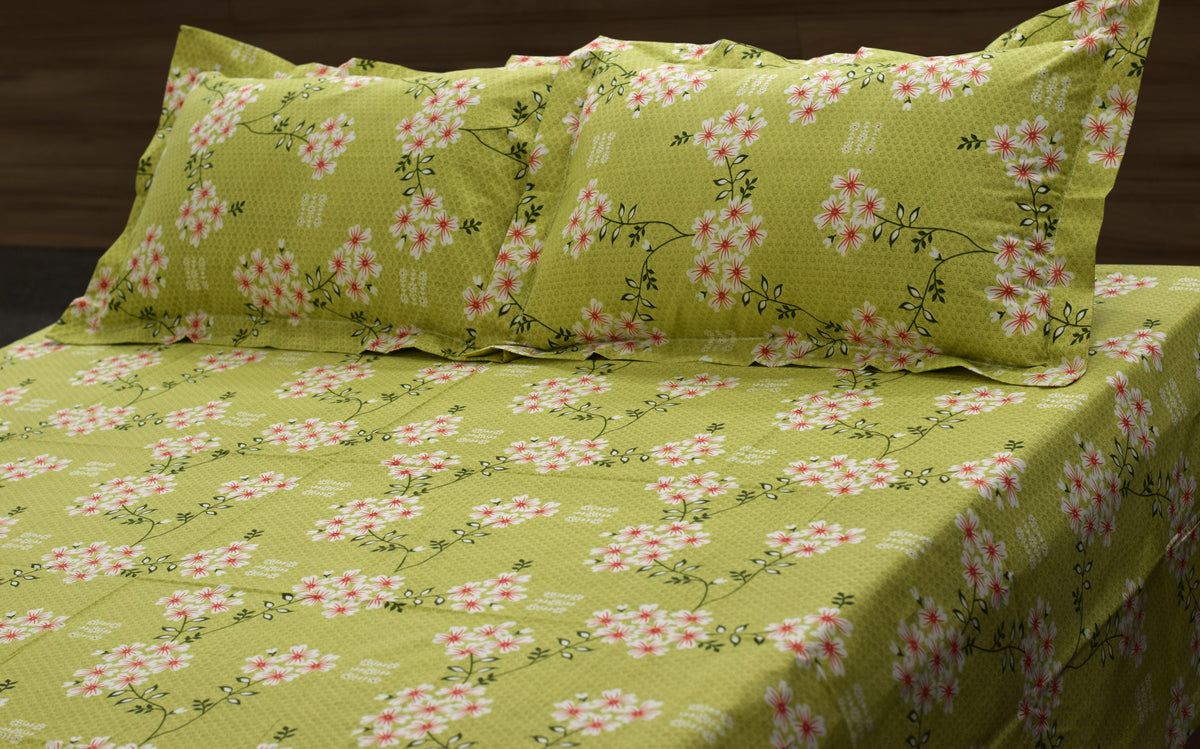 Green Floral Cotton Blend Queen Size Bedsheet – 90 × 100 Inch