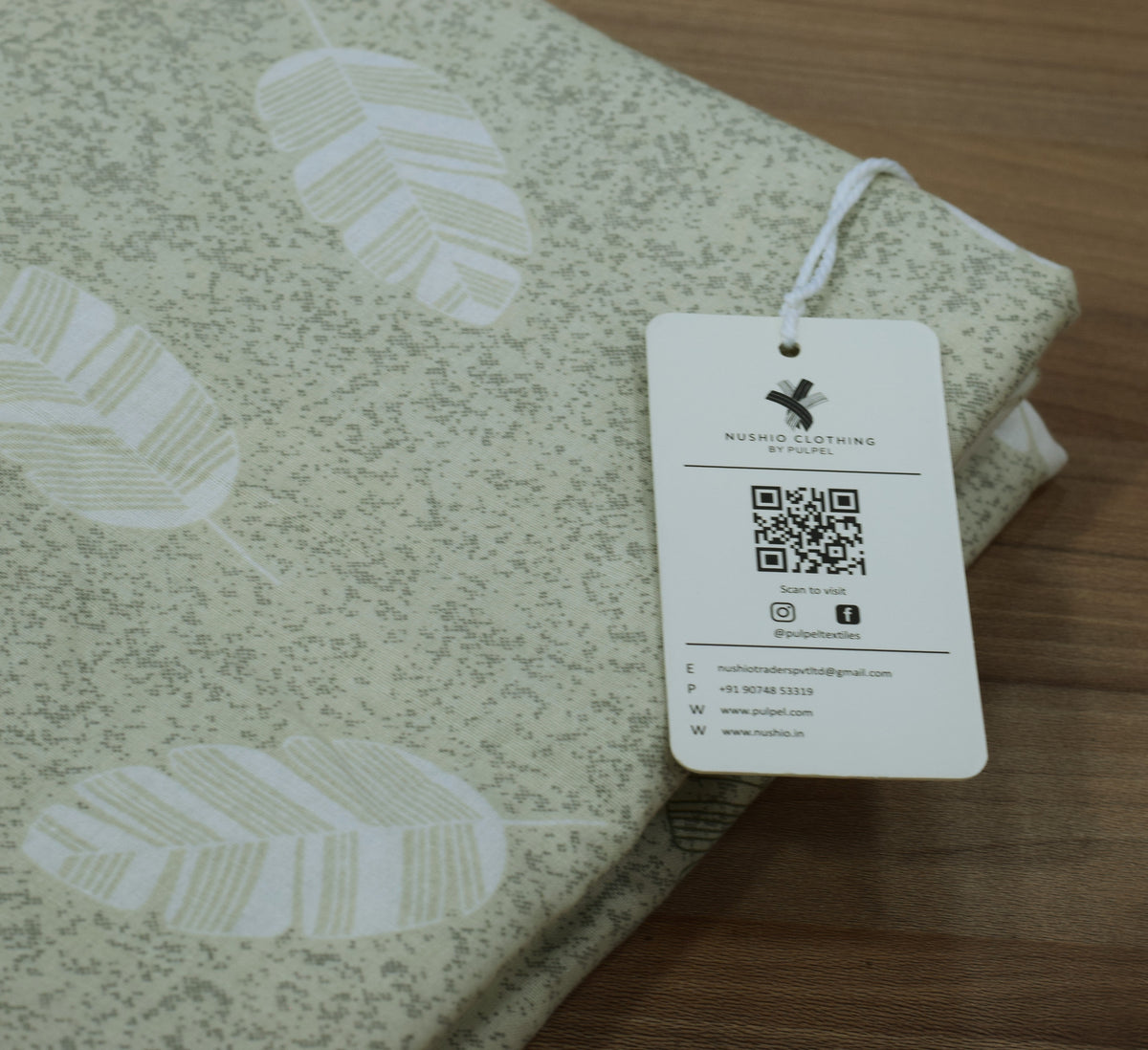 Sage Green Leaf Print Queen Size Cotton Blend Bedsheet with 2 Pillow Covers (90x100 inches)