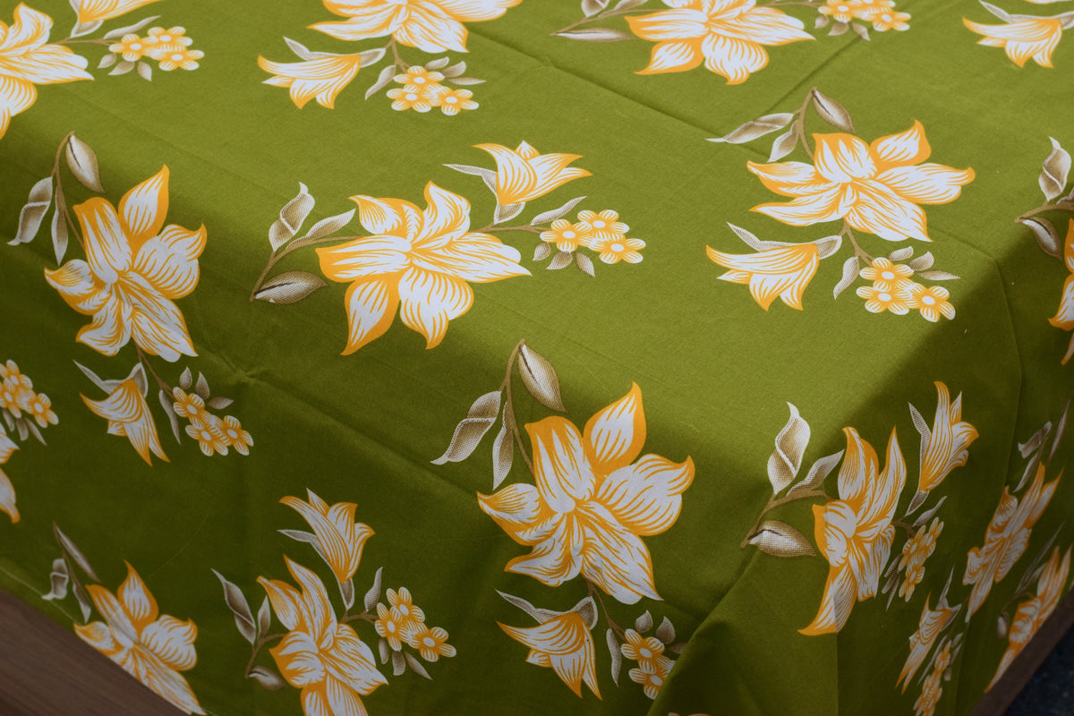 Olive Green Floral Print Queen Size Cotton Blend Bedsheet with 2 Pillow Covers (90x100 inches)