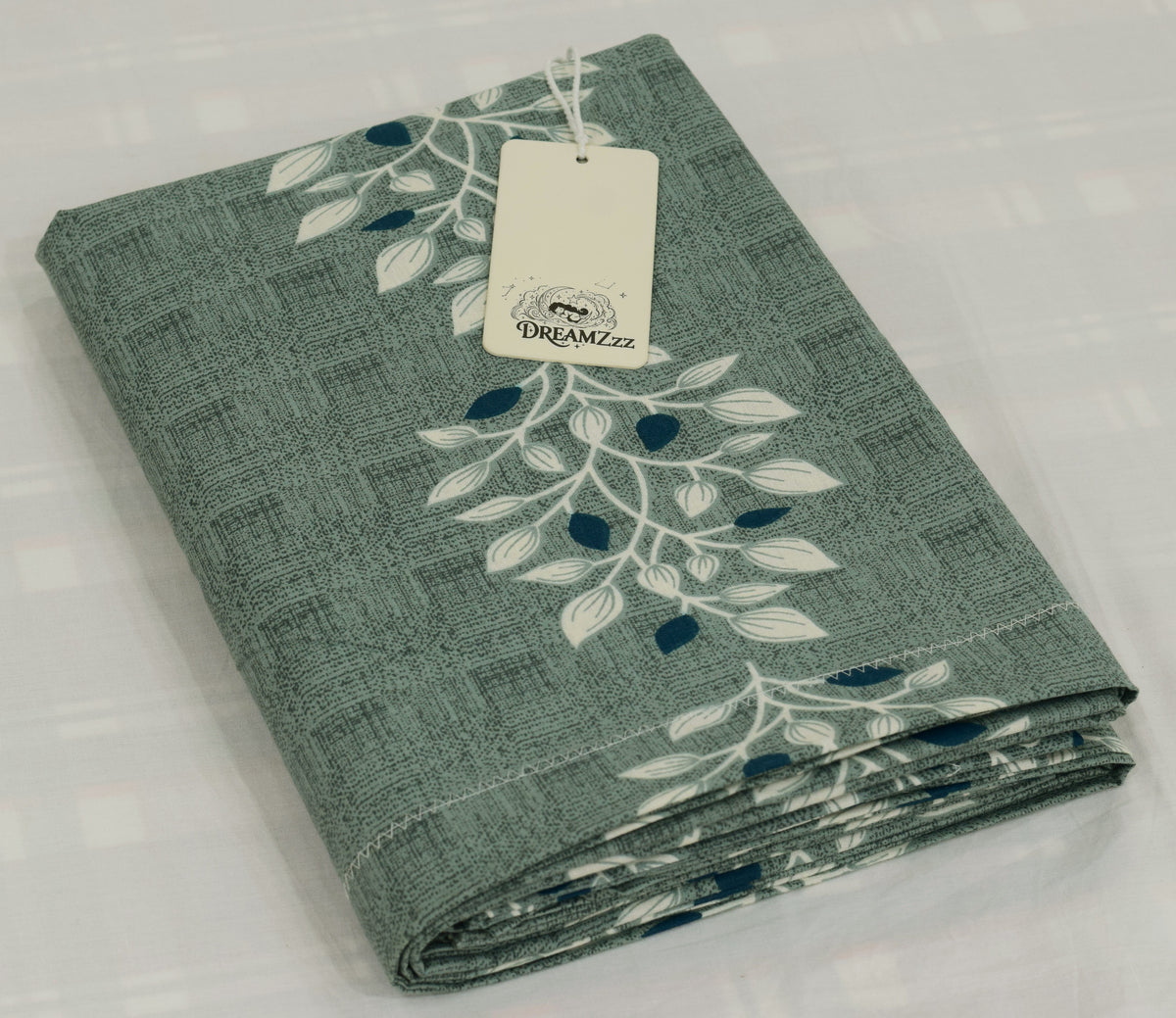 Dusty Blue Leafy Vine Print Queen Size Cotton Blend Bedsheet with 2 Pillow Covers (90x100 inches)