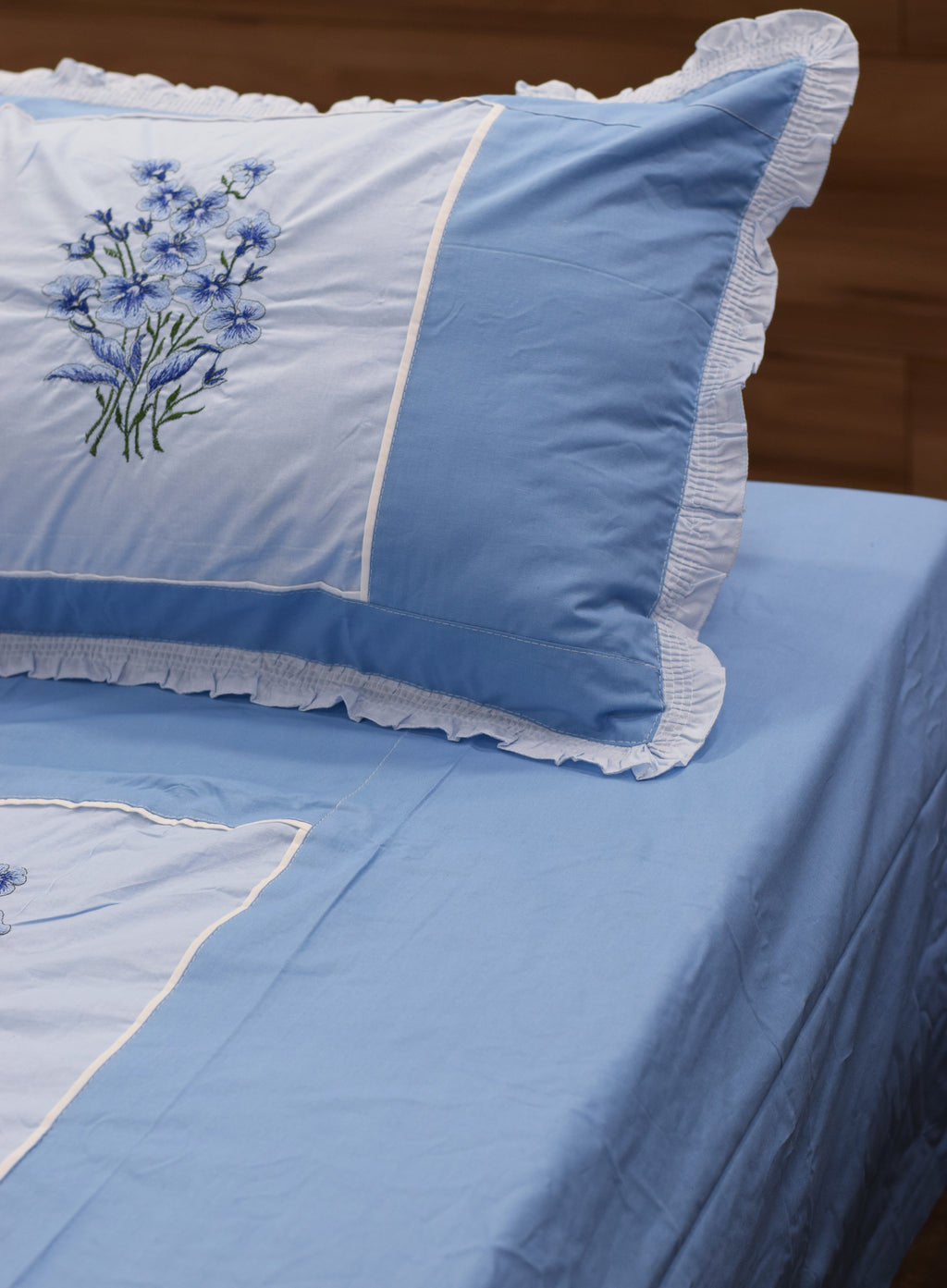 Queen Size Blue Floral Embroidered Bedspread Set with Pillow cover & Cushion  – 90 x 100 Inches