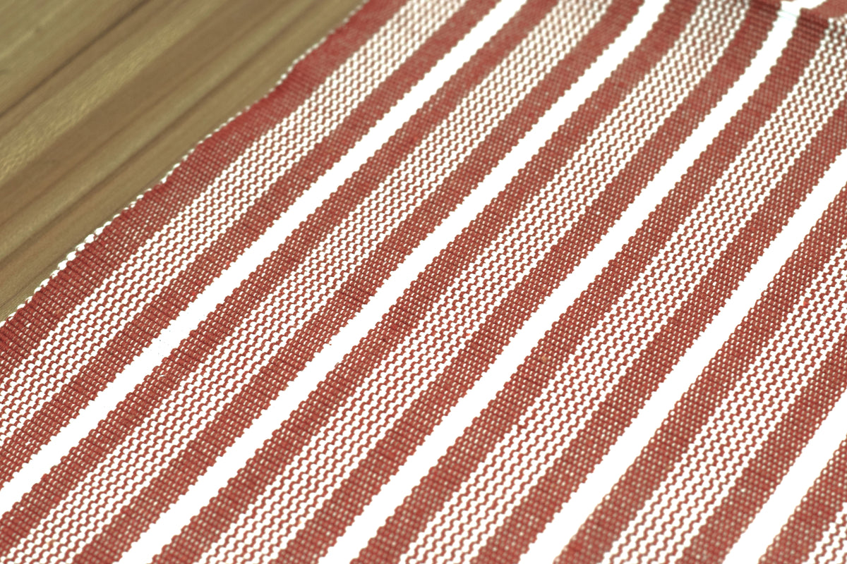 Red & White Striped Table Runner – 140 × 45 cm