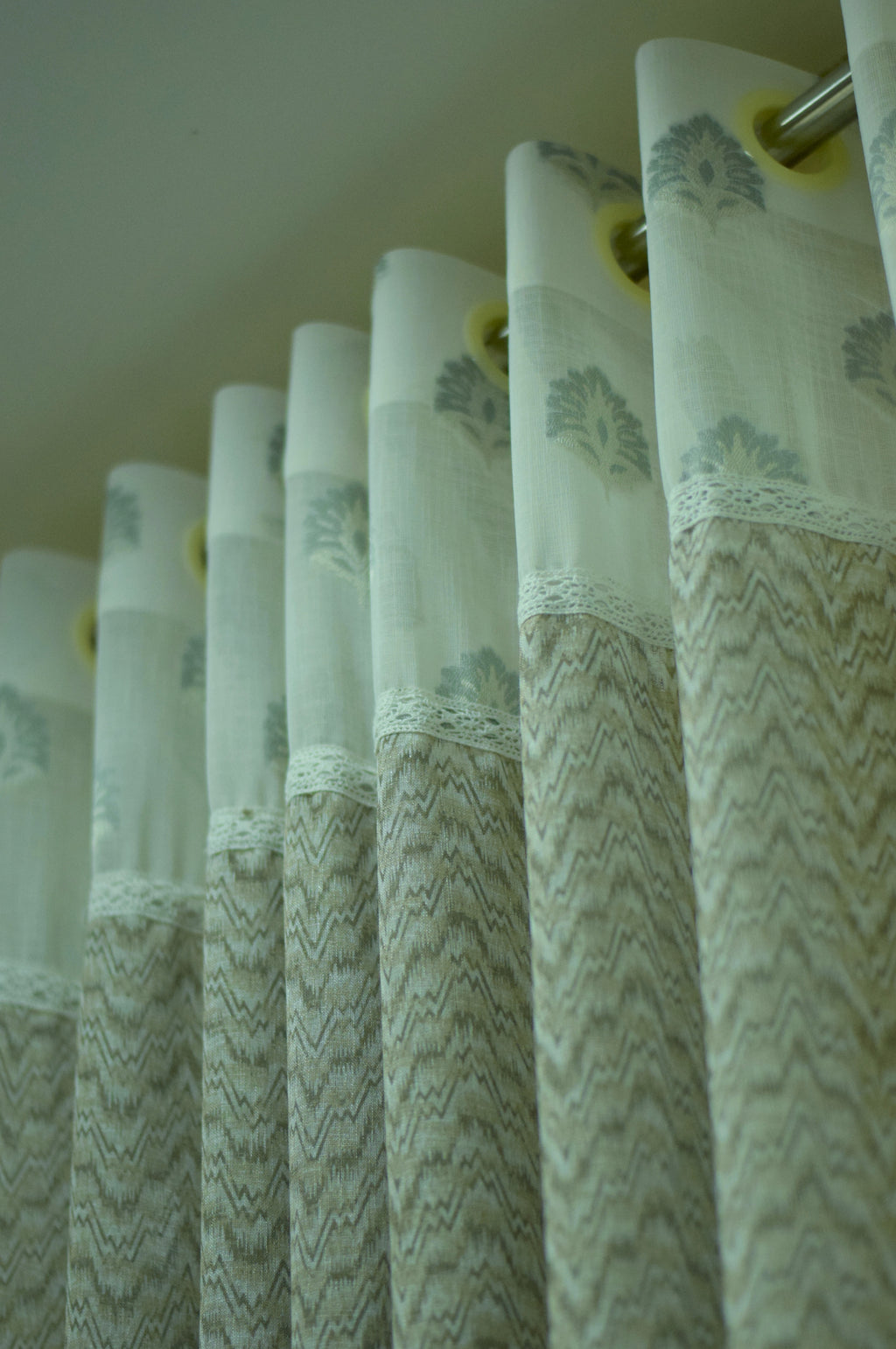4x7 Semi Linen Door Curtain with Elegant Lace Border & Chevron Design – Single Panel