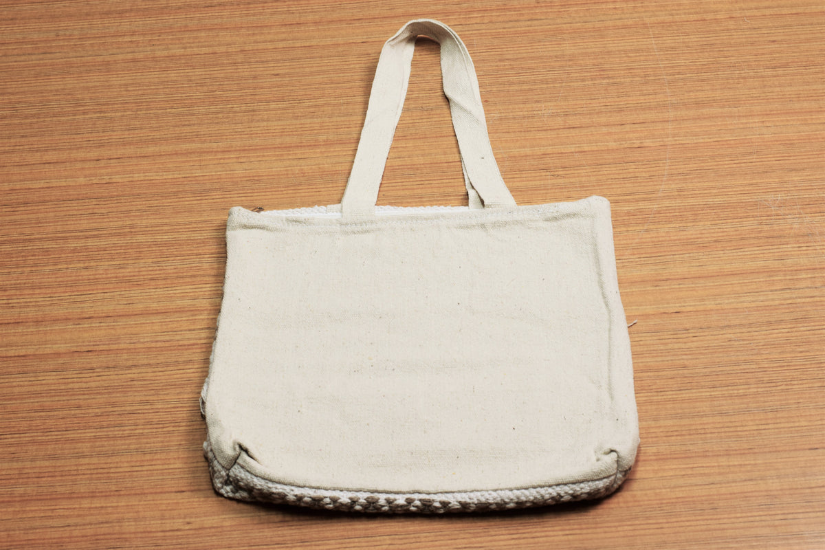 Off-White & Beige Jute Cotton Blend Shoulder Bag with Tassel Detailing – Nushio by Pulpel