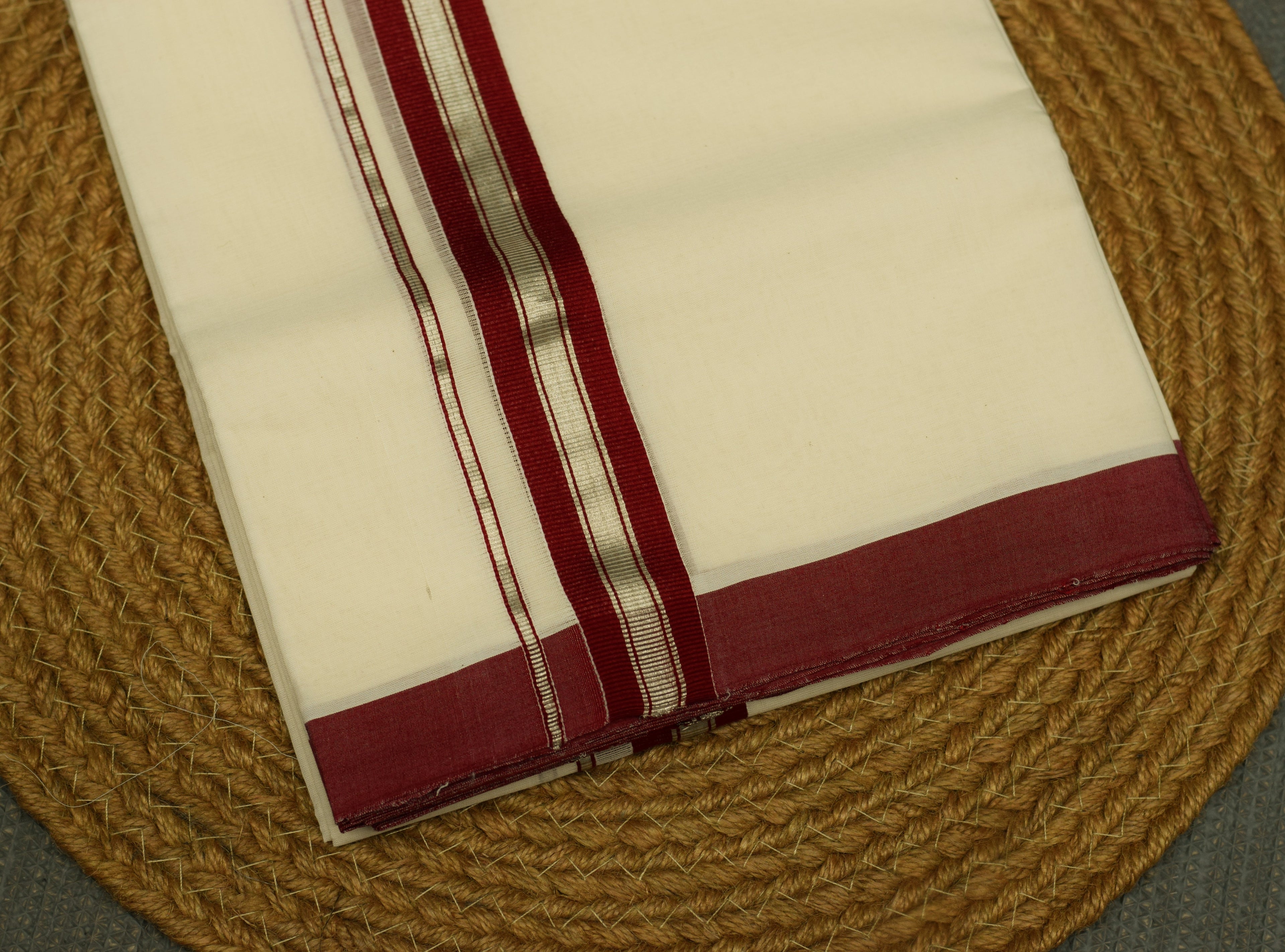 Kodi Color Double Mundu – Off White with Maroon & Silver Border | Traditional Kerala Dhoti for Men