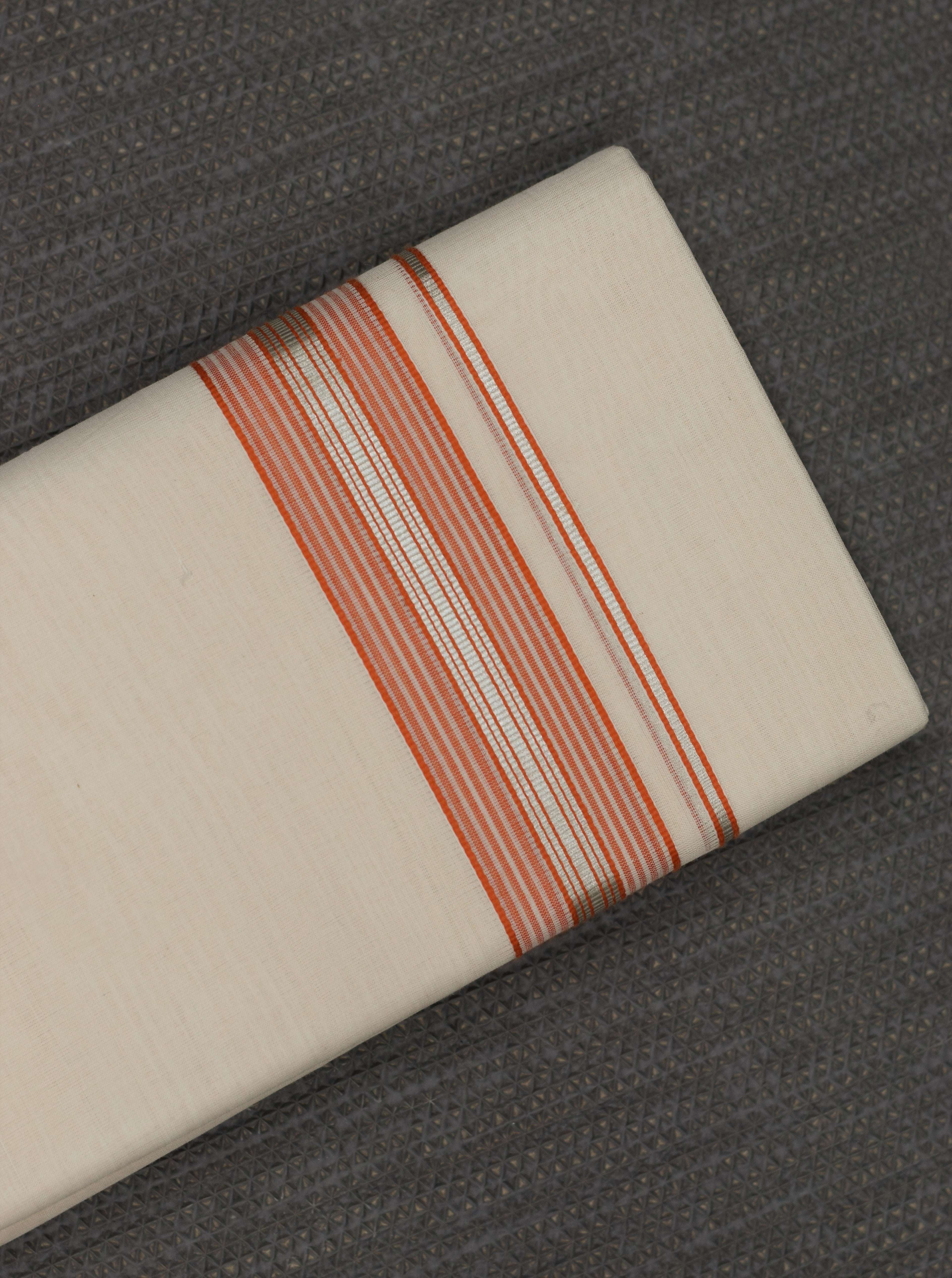 Kodi Color Double Mundu for Men – Off White with Peach Border & Silver Kasavu | Traditional Kerala Dhoti