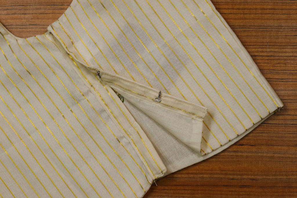Girls Kerala Traditional Skirt & Top Set – White with Golden Stripes | Onam Festive Wear | Sleeveless Ethnic Outfit