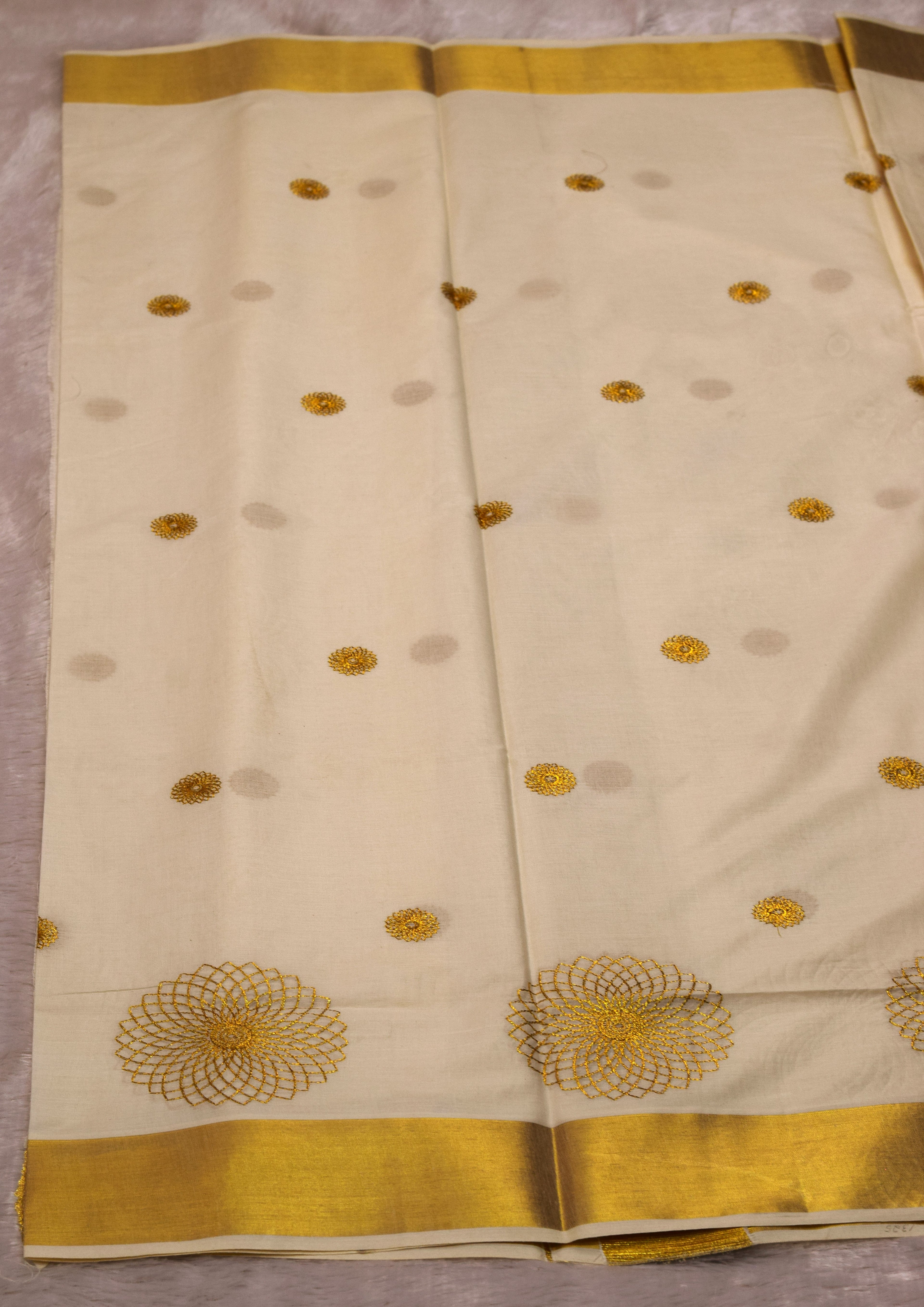 Kerala Kasavu Saree with Golden Floral Motif & Blouse