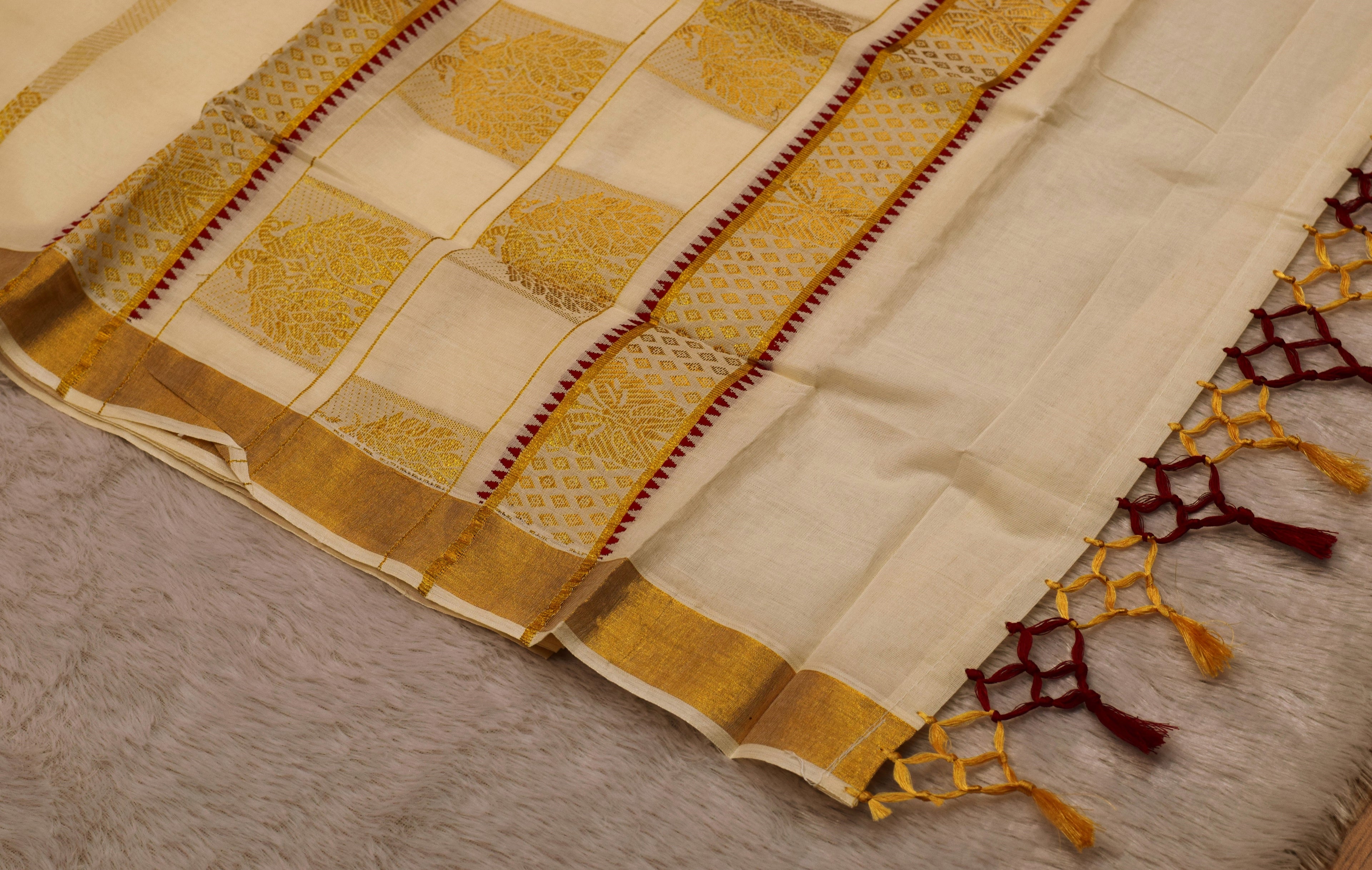 Kerala Cotton Saree with Gold & Maroon Kasavu Border and Designer Pallu – Blouse Included