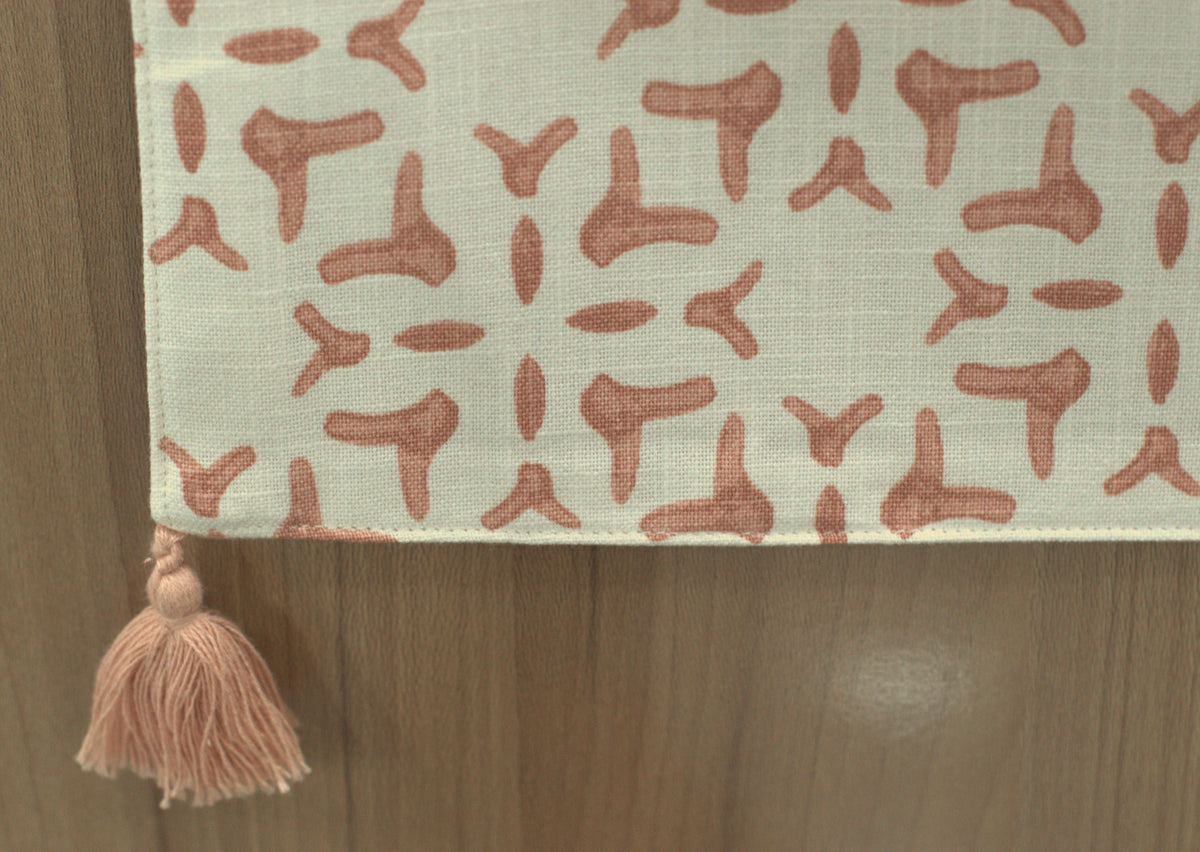 Cream Printed Table Runner with Decorative Tassels – 180 × 35 cm