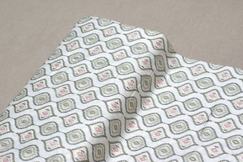 Printed Rayon Fabric – Elegant Geometric Motif | 44 Inch Width