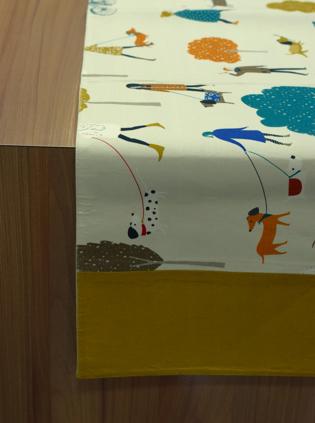 Cream Printed Table Runner with Mustard Border – 160 × 35 cm