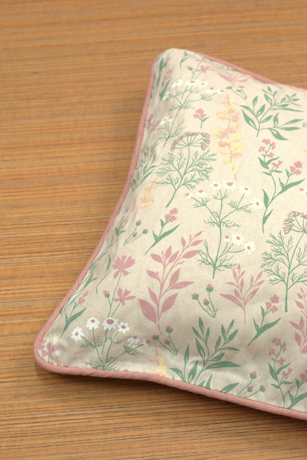 Floral Printed Cushion Cover with Pink Border – 16 x 16 Inches | – Nushio by Pulpel
