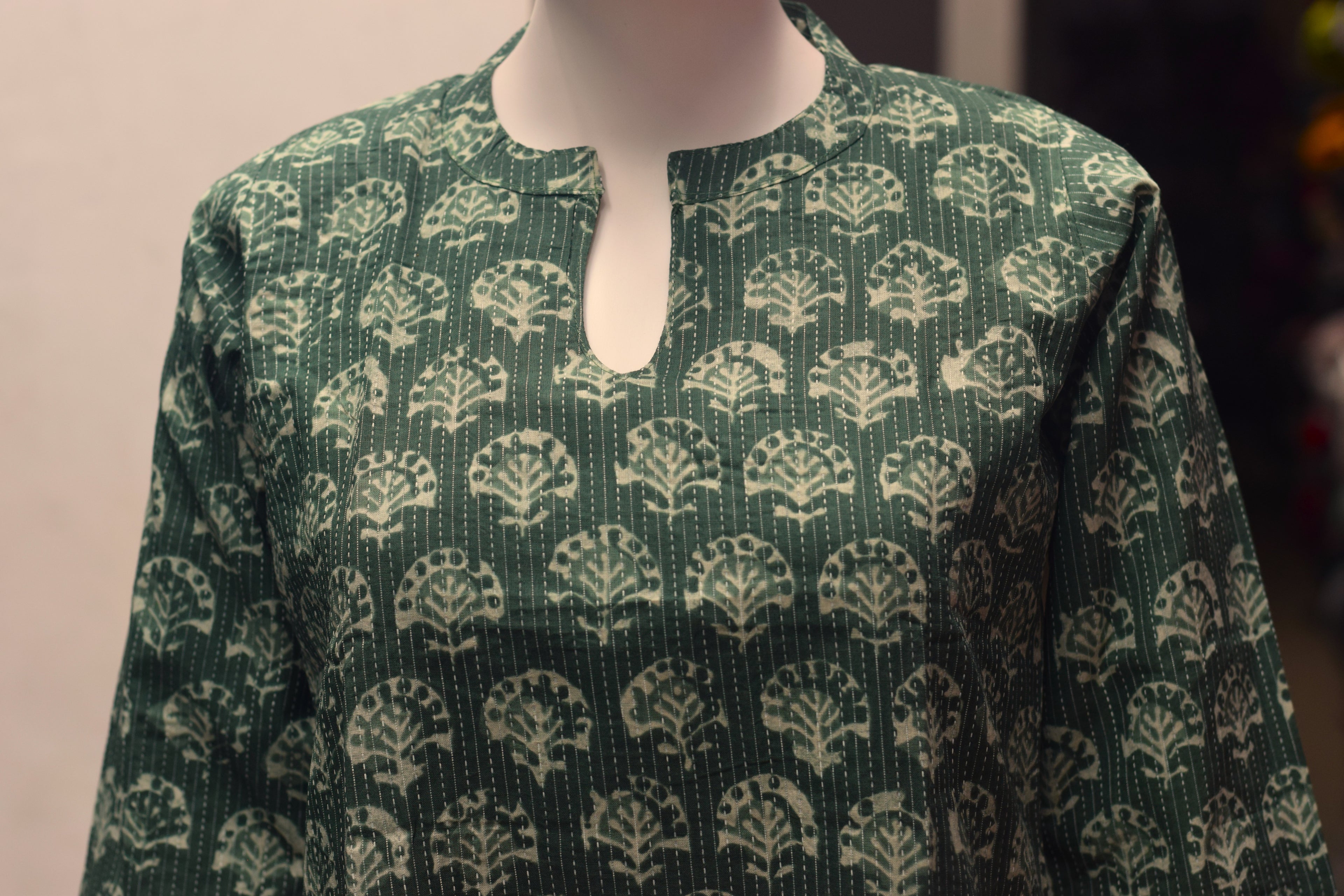 Women’s Green Printed Churidar Kurti Top – M Size | Elegant Everyday Wear