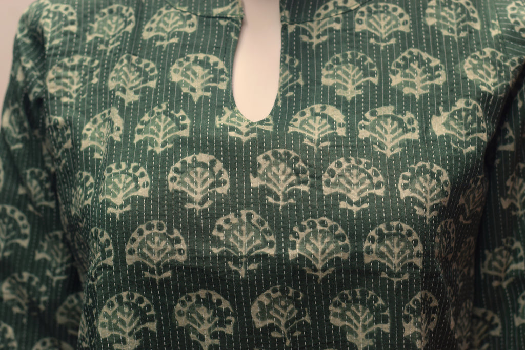 Women’s Green Printed Churidar Kurti Top – M Size | Elegant Everyday Wear