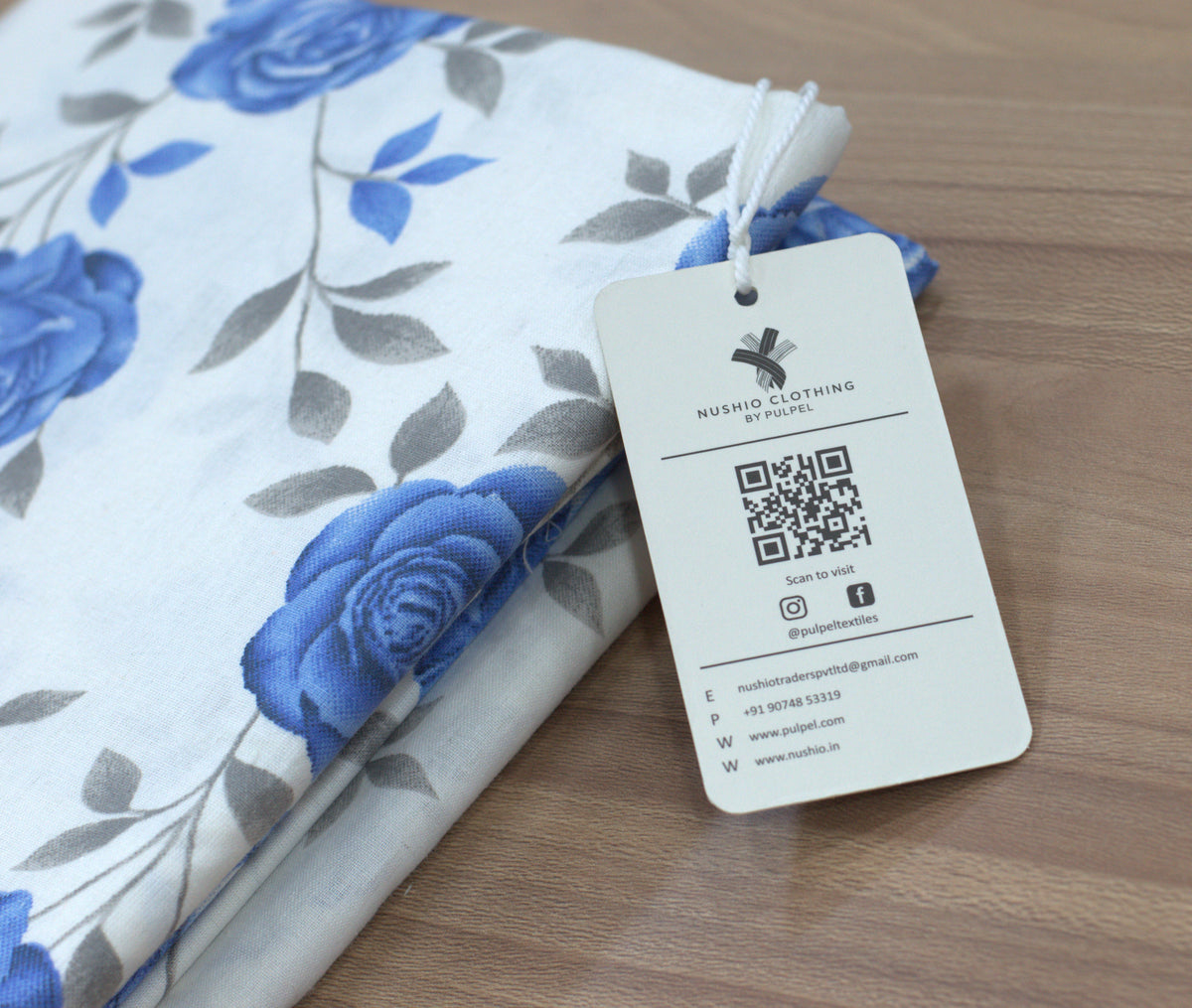 Queen Size blend Bedspread – Blue Floral Print with Matching Pillow Covers