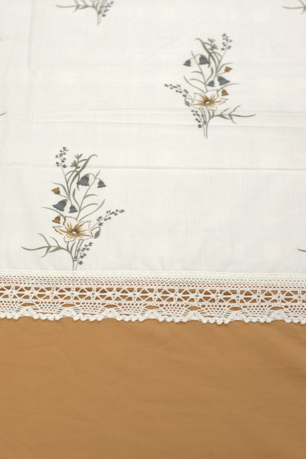 Elegant Floral King Size Bedspread Set – White & Mustard | 100" x 100"