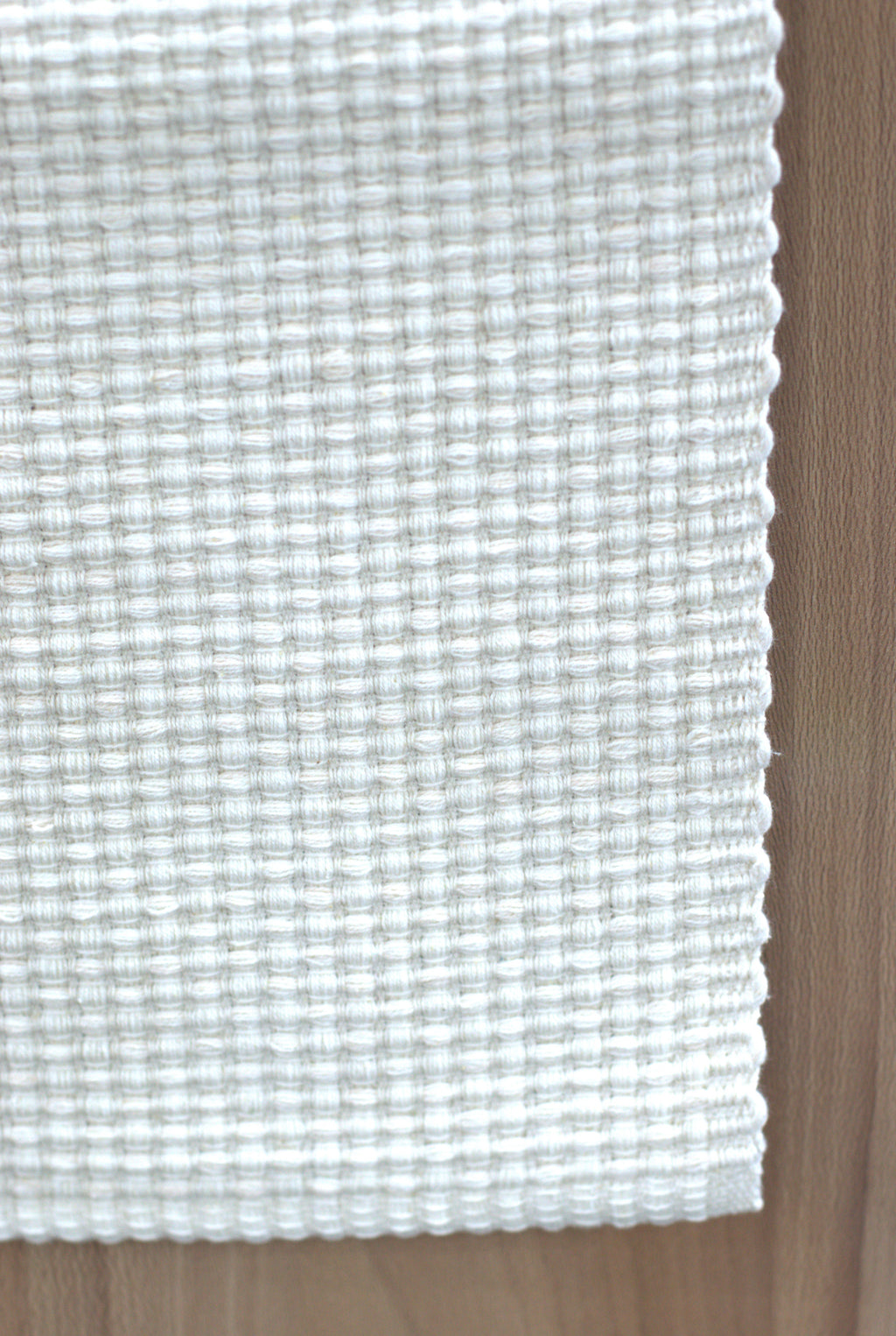 Textured Off-White Cotton Table Runner – 1.75 M x 35 cm
