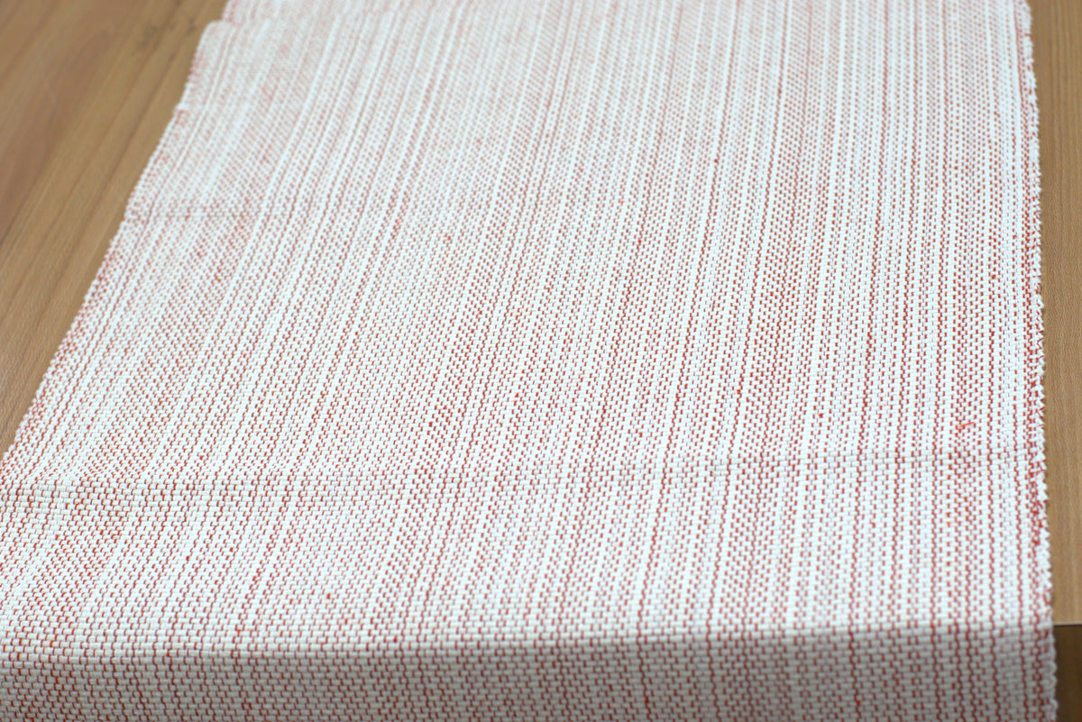Elegant Textured Table Runner – 3 Meter Length x 40 cm Width