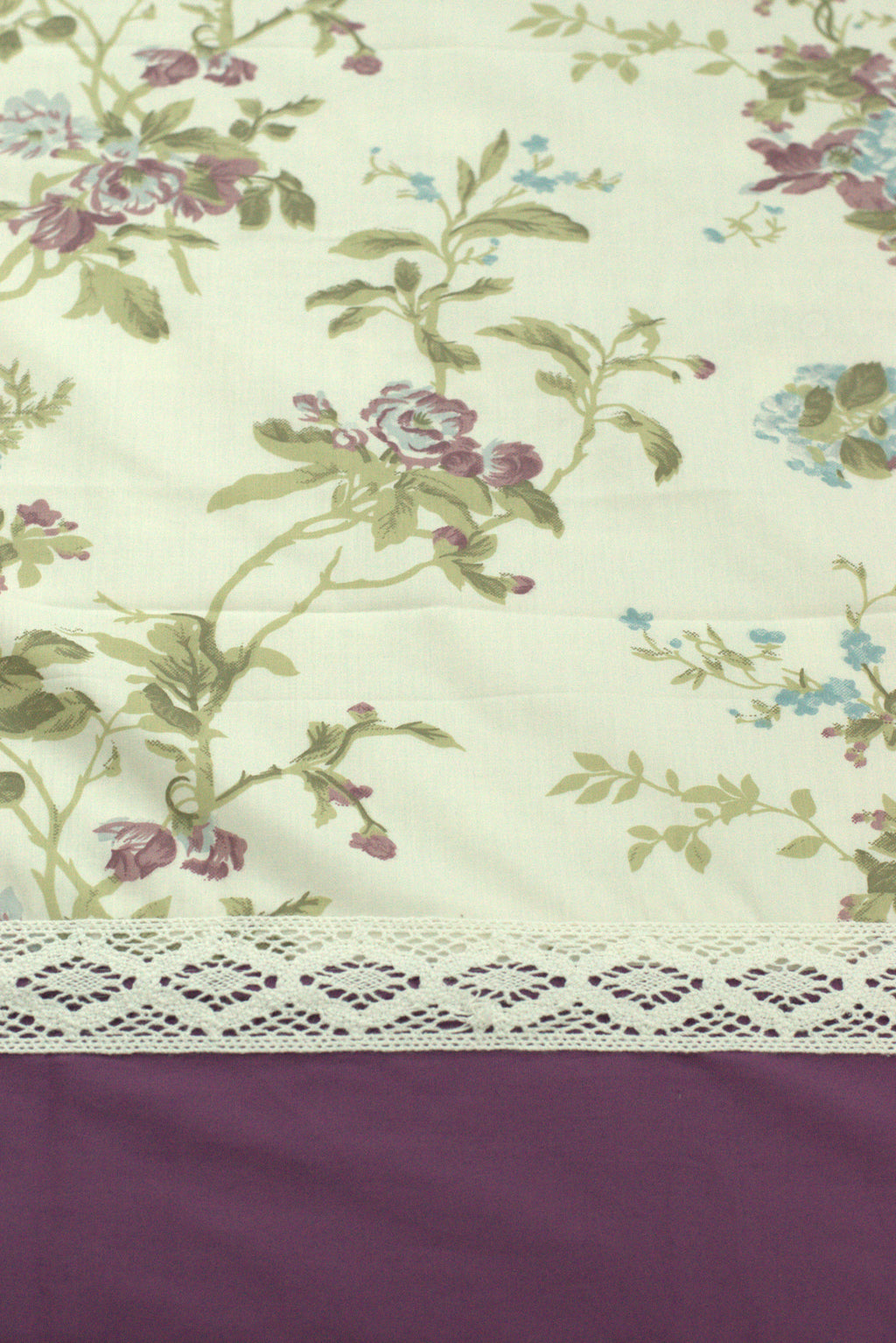 Elegant Lavender Floral King Size Bedspread Set – 100" x 100" with Matching Pillow Covers