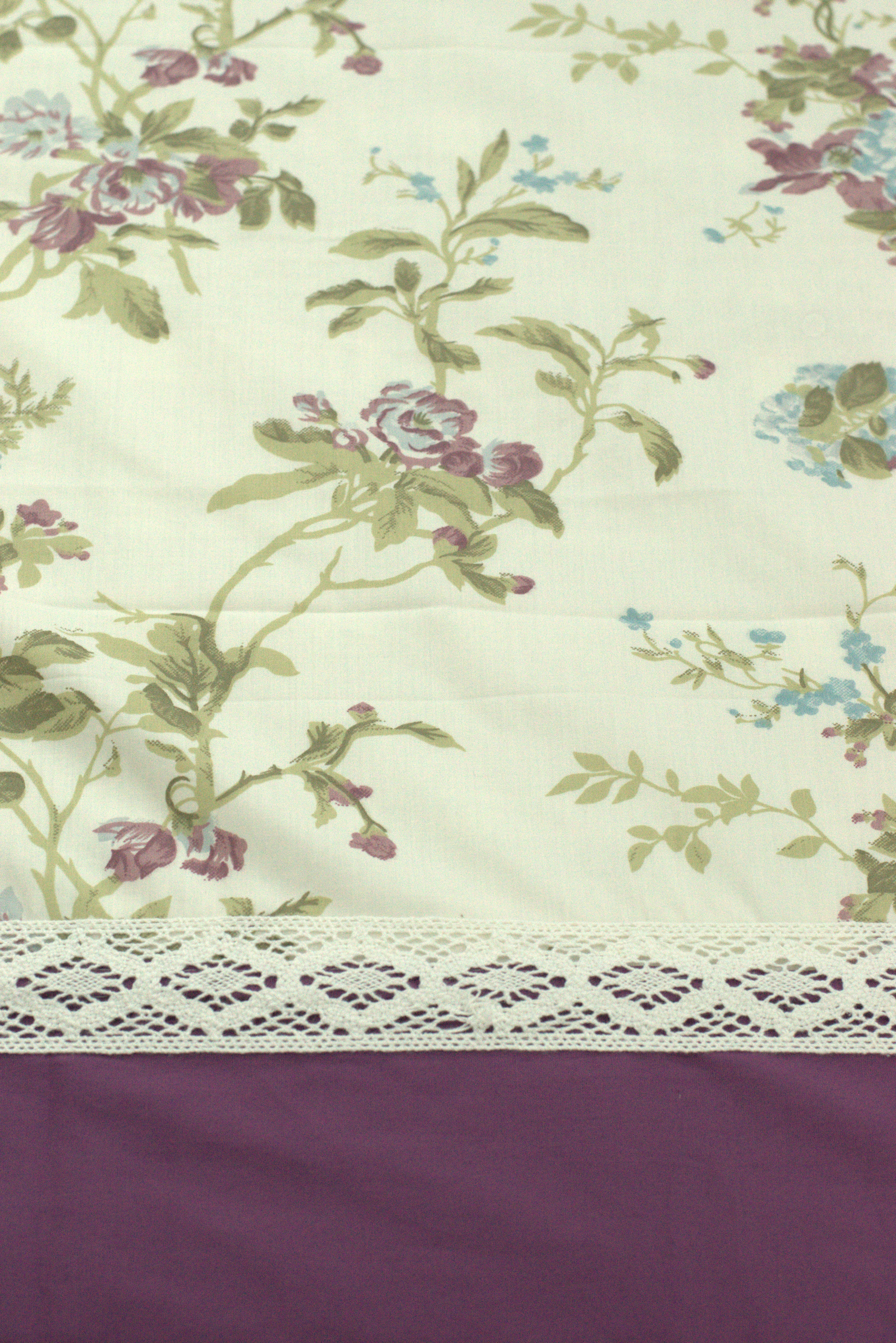Elegant Lavender Floral King Size Bedspread Set – 100" x 100" with Matching Pillow Covers