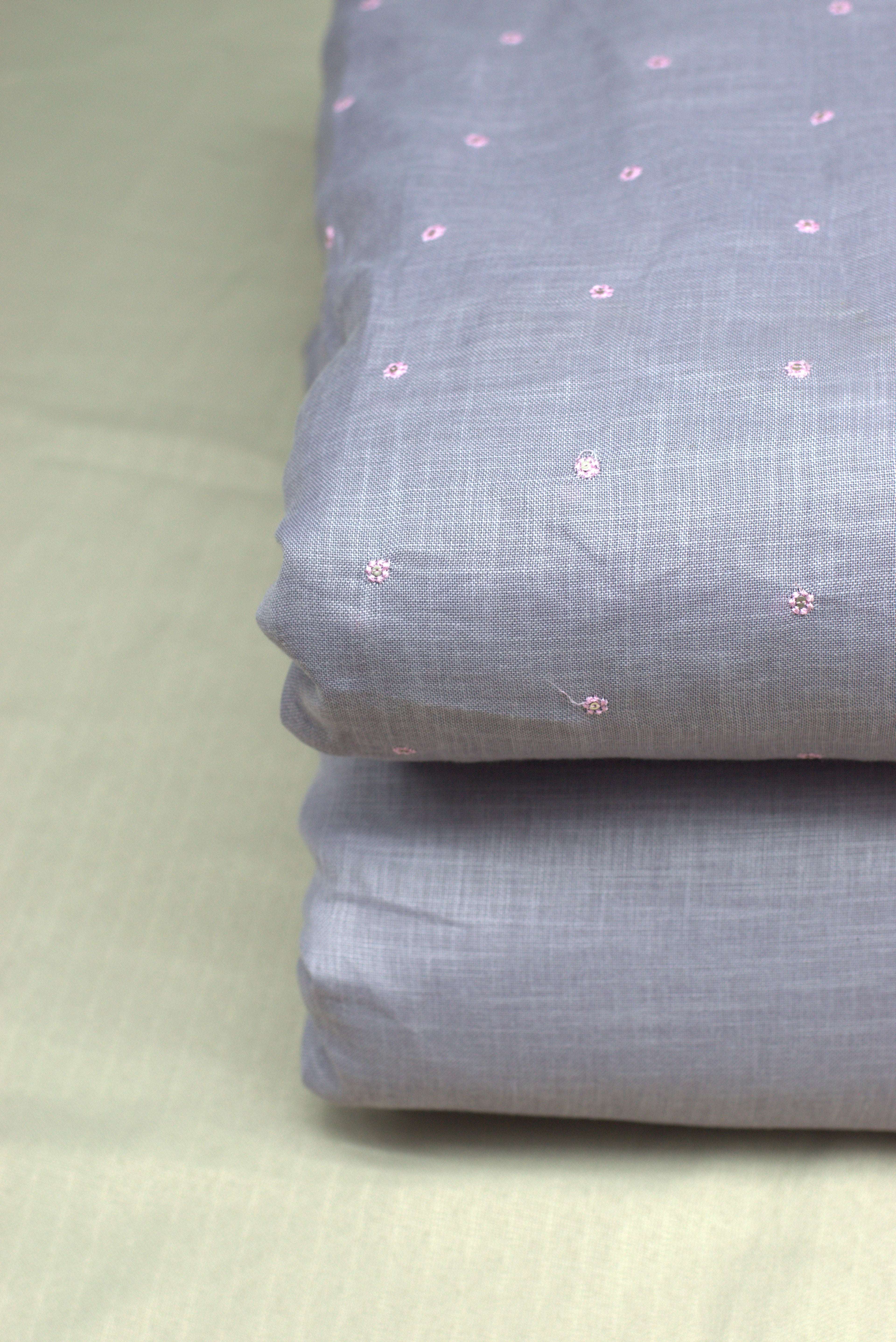 Elegant Grey Semi Linen Dress Material Set with Subtle Floral Butti – 44" Width