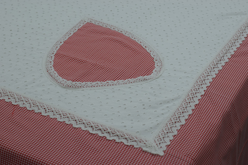 Elegant Pink & White King Size Bedsheet Set with Pillow Covers