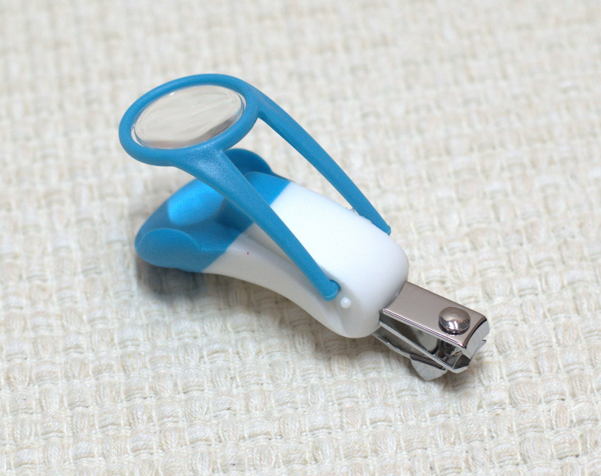 Baby Safety Nail Clipper with Built-In Magnifying Glass – Easy-Grip Ergonomic Trimmer