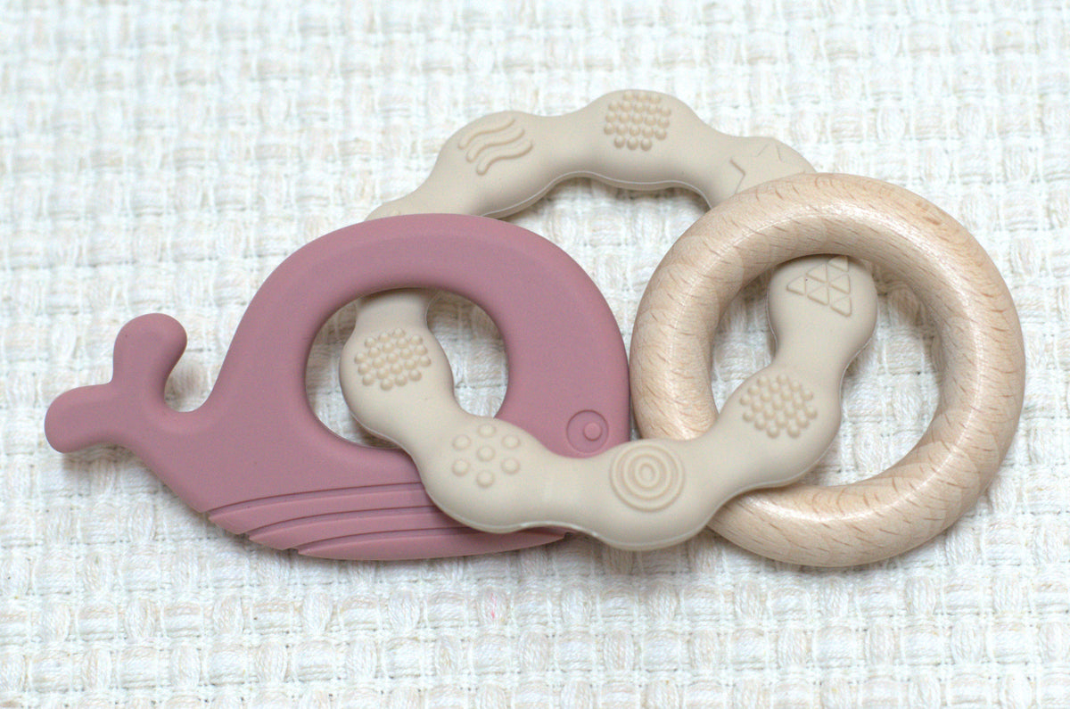 Silicone & Natural Wood Whale Teether Ring Set – Soothing Teething Toy for Babies