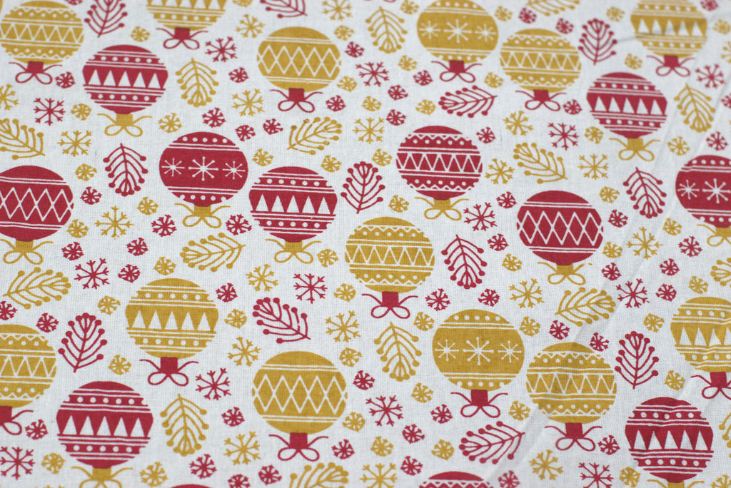 Festive Red &Yellow Christmas Print Tablecloth with White Lace – Nushio by Pulpel