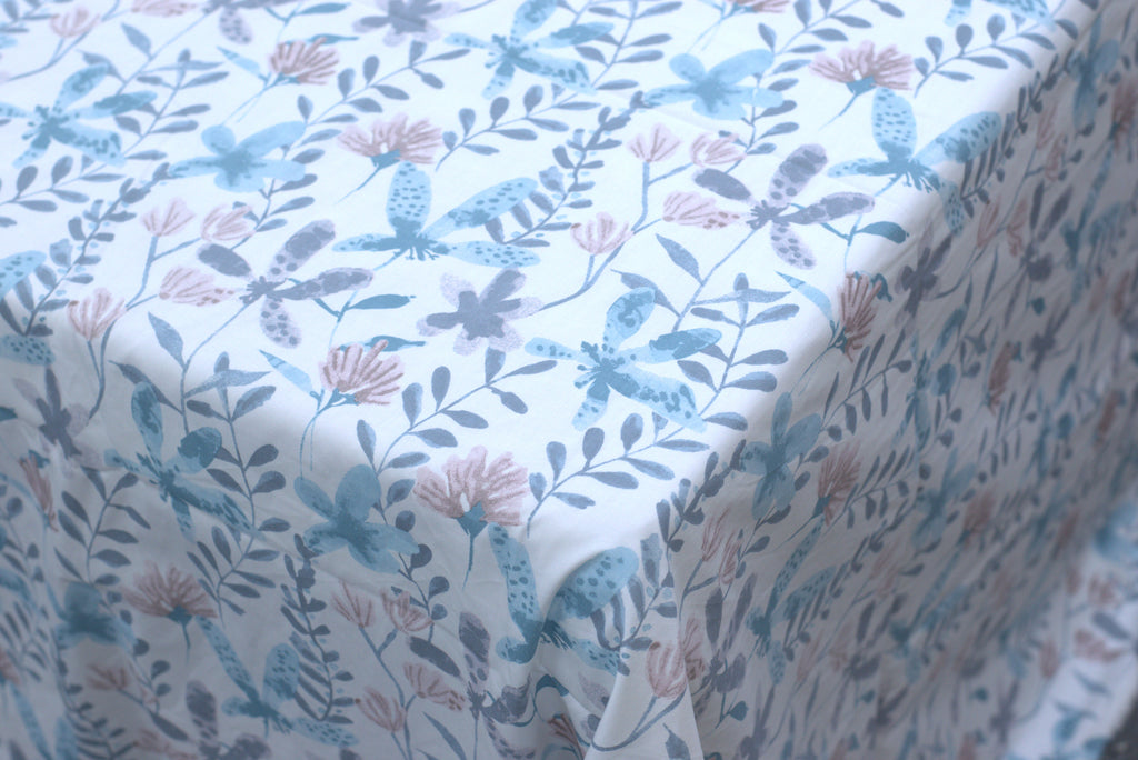 Floral Printed Cotton Blend Bedsheet – 110 × 110 Inches