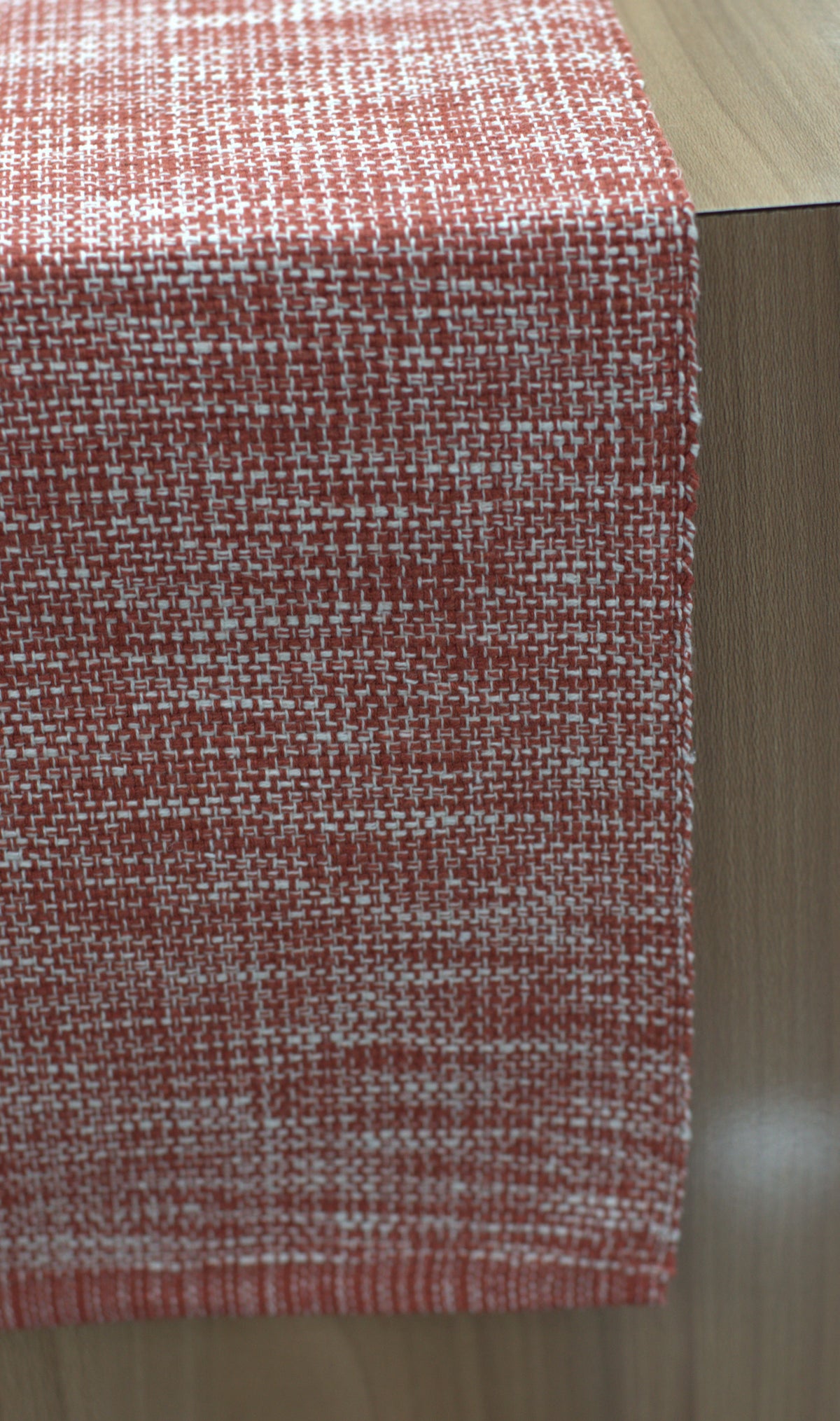 Peach Textured Table Runner – Elegant Dining Table Decor | 3.10 M x 41 cm