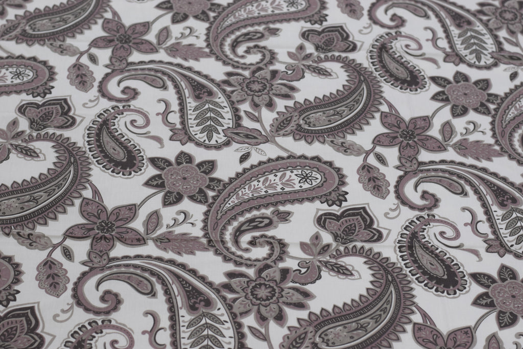 Premium Cotton Blend Double Bedsheet – 110 x 110 Inches | Elegant Paisley Floral Print