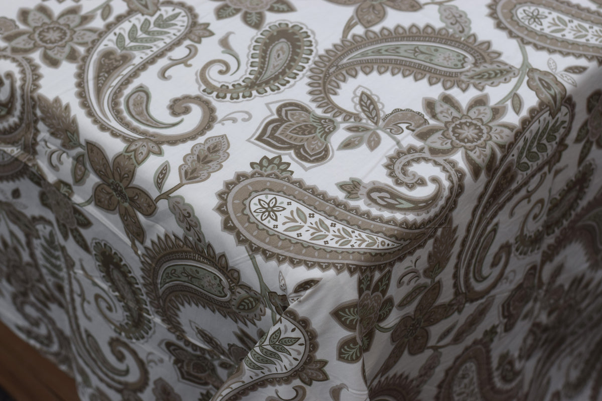 Premium Cotton Double Bedsheet – Elegant Paisley Floral Print | 110 x 110 Inches