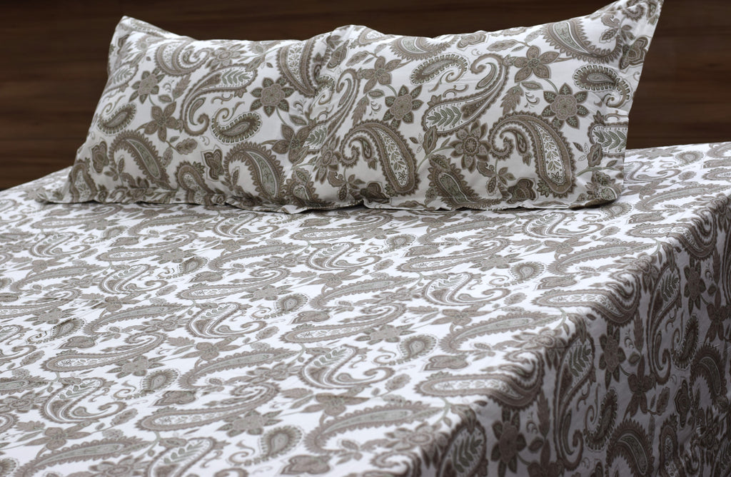 Premium Cotton Double Bedsheet – Elegant Paisley Floral Print | 110 x 110 Inches