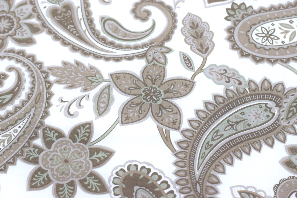 Premium Cotton Double Bedsheet – Elegant Paisley Floral Print | 110 x 110 Inches