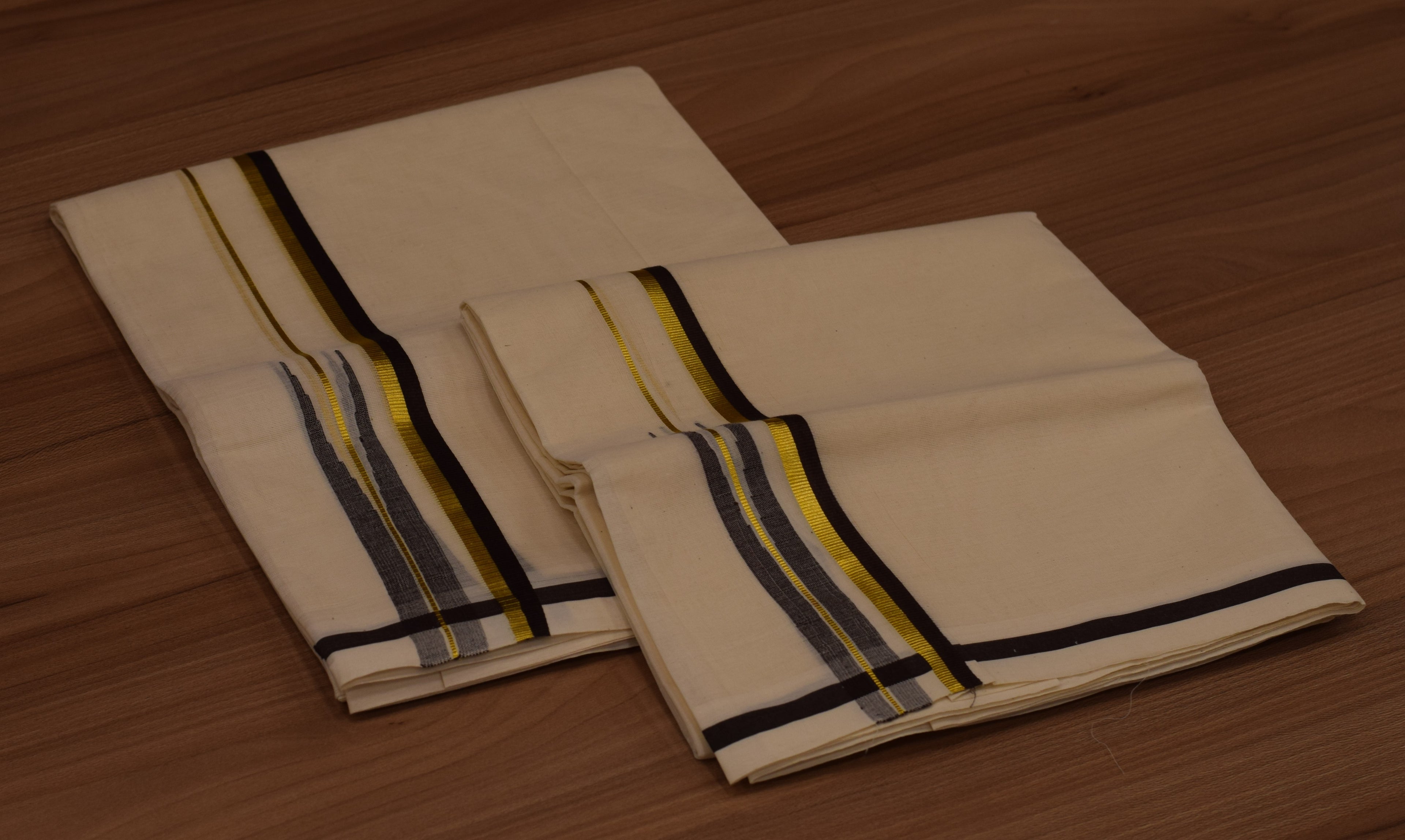 Kerala Kodi Color Women's Set Mundu – 2.80 Meter Traditional Cotton Set Mundu with Brown & Golden Border