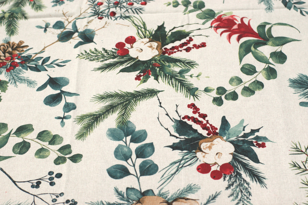 Christmas Floral Printed Table Cloth with Red Border | 240 × 150 cm – Nushio by Pulpel
