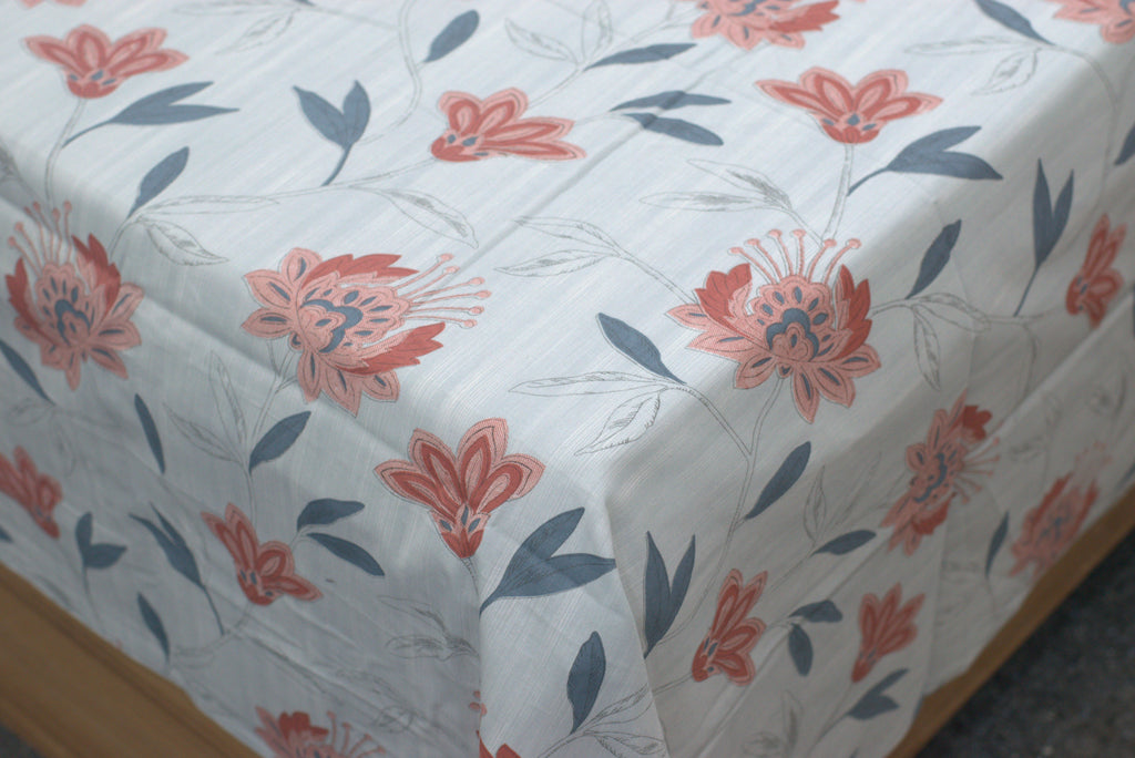 Soft Floral Print Queen Size Bedsheet with 2 Pillow Covers – Elegant Cotton Comfort