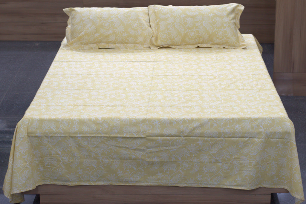 Yellow Floral Printed Queen Size Bedsheet with 2 Pillow Covers – Elegant Bedding Set