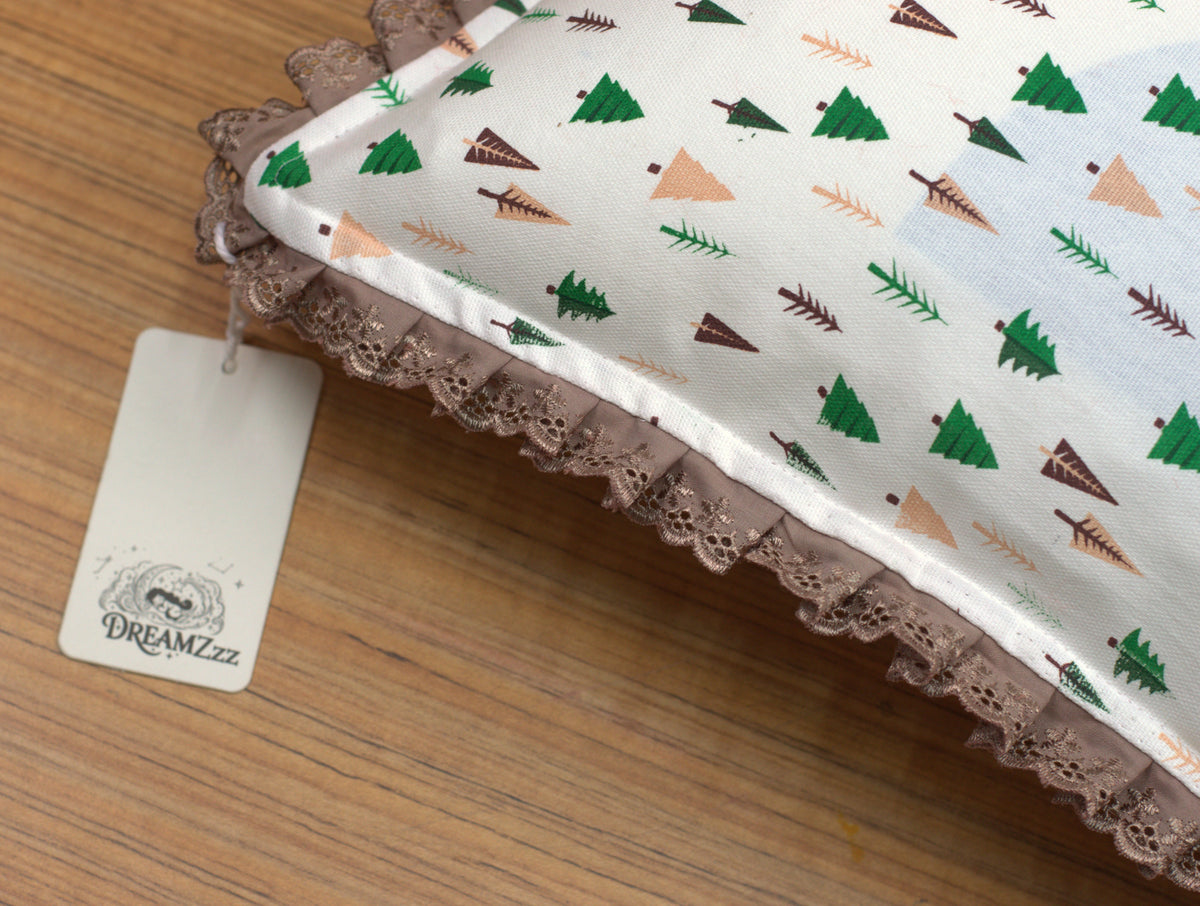 Christmas Tree Printed Cushion Cover – 16×16 Inch | Decorative Cushion Cover