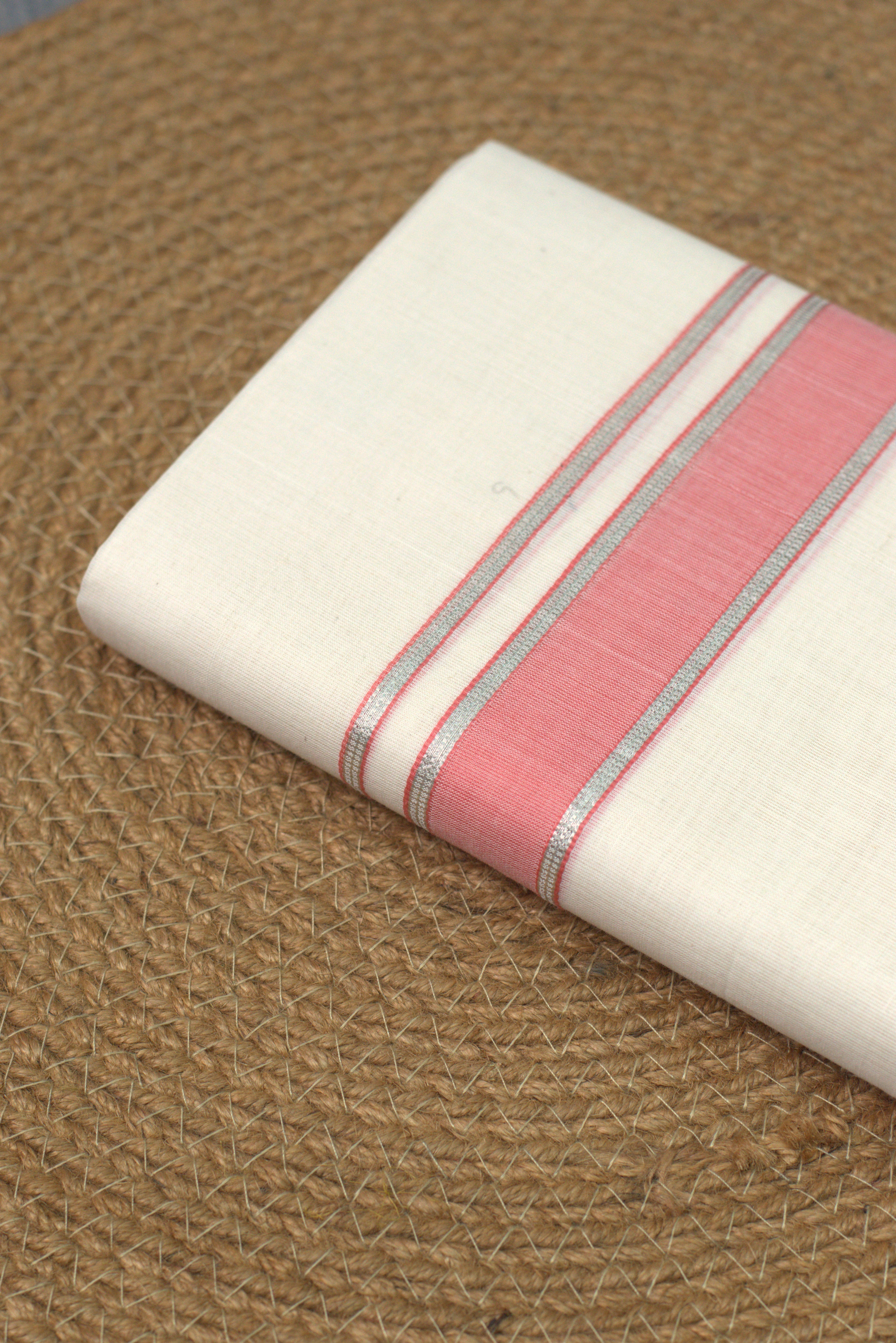 Premium Cotton Double Codi Mundu – Off-White with Peach & Silver Kasavu