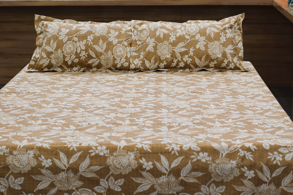 Elegant Floral Queen Size Bedsheet with Pillow Covers – Soft Cotton Blend | Brown & White