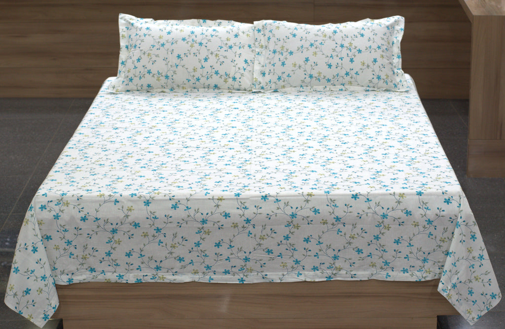 Blue Floral Queen Size Cotton Bedsheet with Pillow Covers